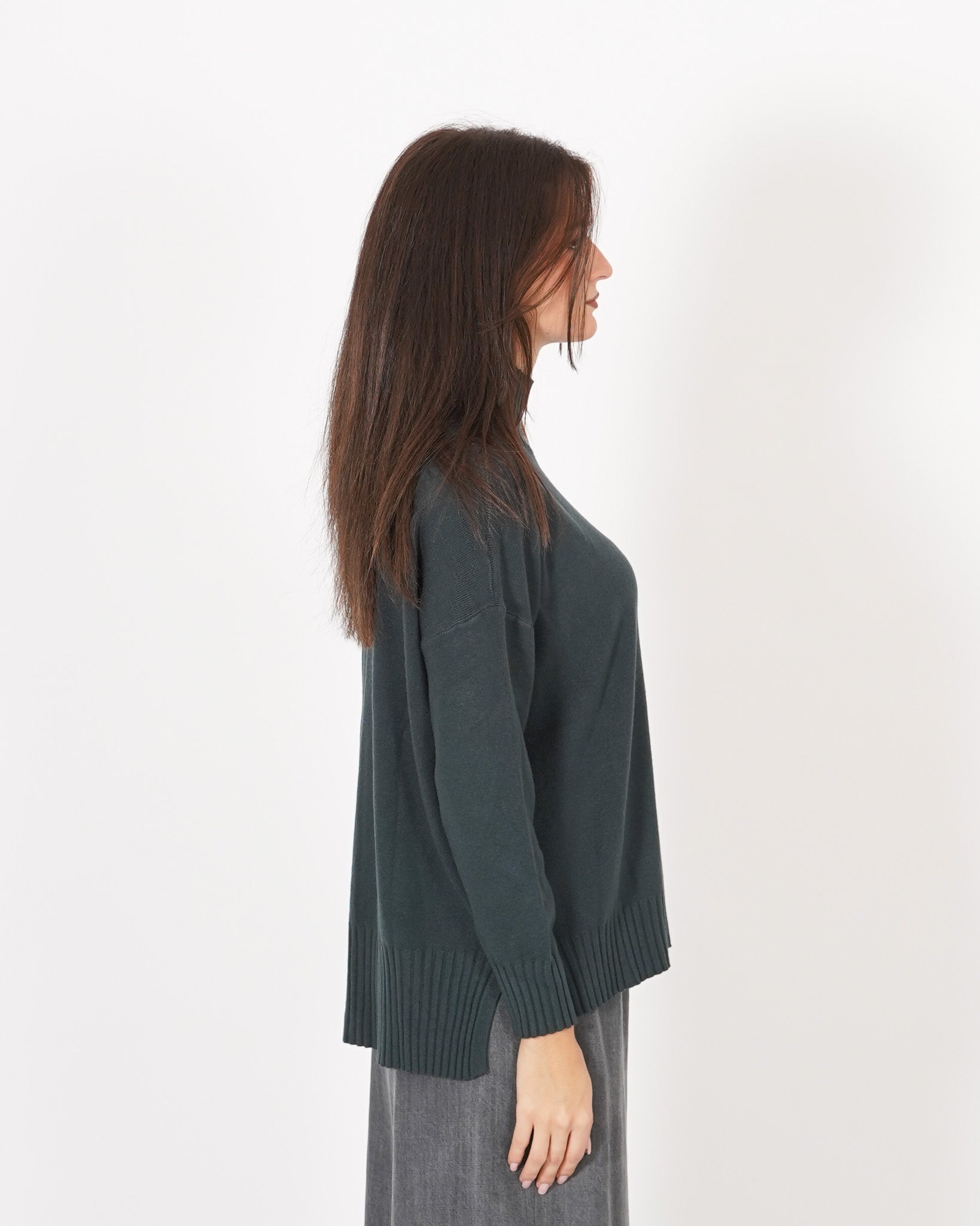 Maglia collo alto con spacchetti sul fondo - Gesso Uncategorized - Hope Abbigliamento e Accessori Donna Online