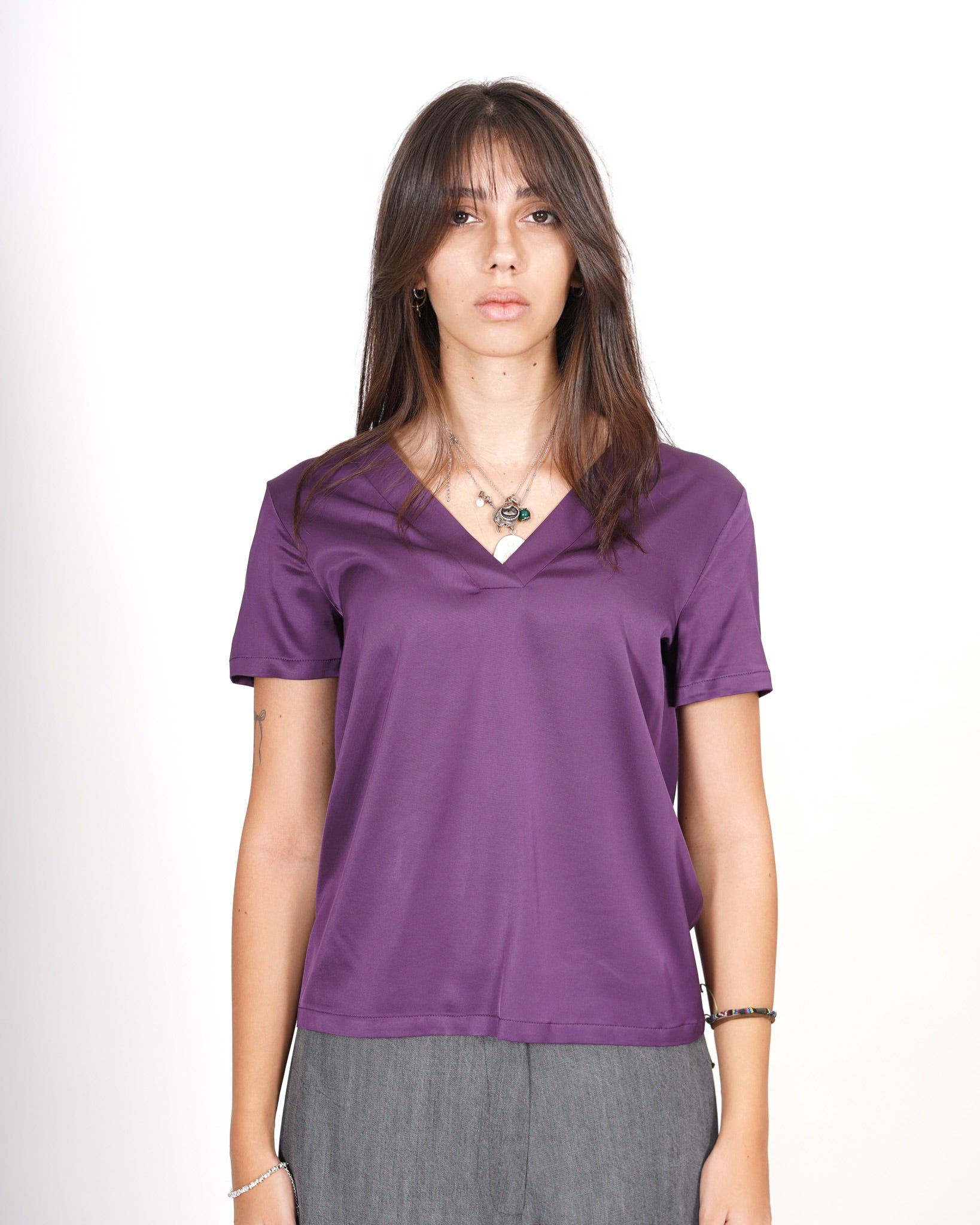 Blusa manica corta scollo a v in raso - Cimarosa