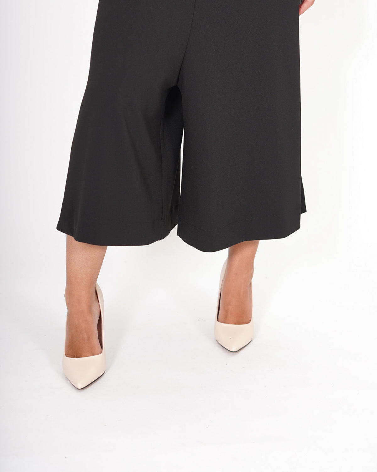 Tuta slim in mano crepe - Hidalgo Uncategorized - Hope Abbigliamento e Accessori Donna Online