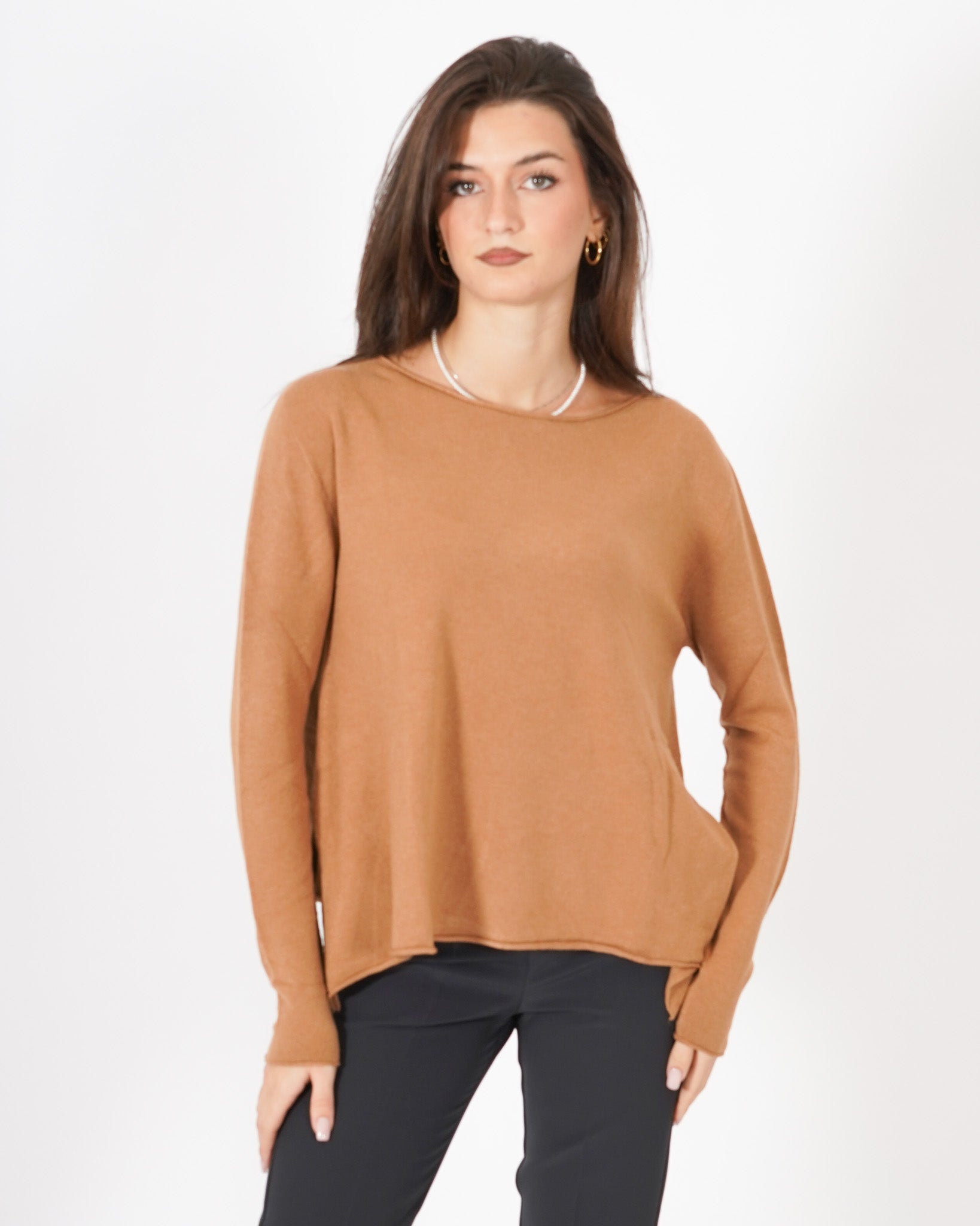 Maglia girocollo basic ampia sul fondo - Austria Uncategorized - Hope Abbigliamento e Accessori Donna Online