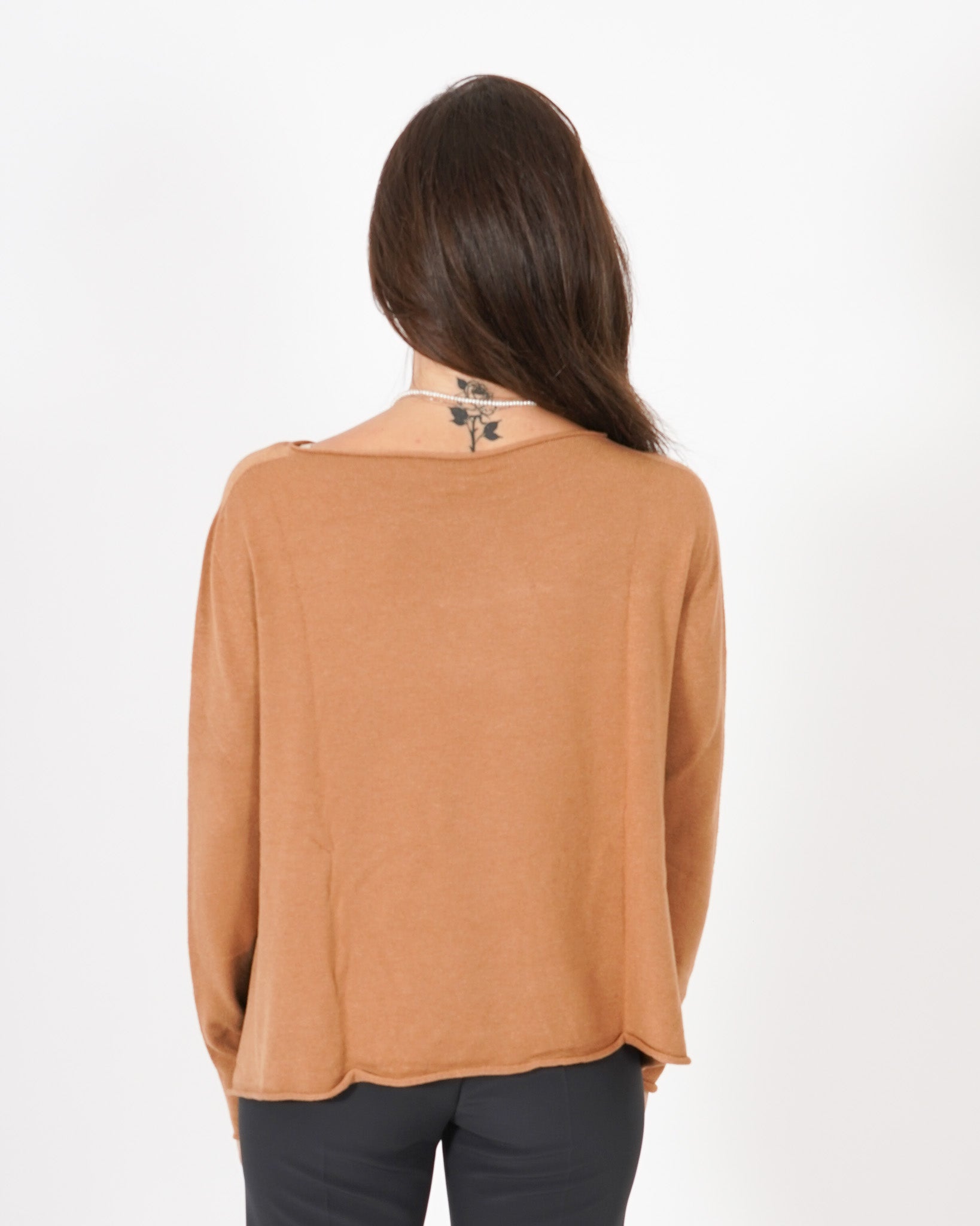 Maglia girocollo basic ampia sul fondo - Austria Uncategorized - Hope Abbigliamento e Accessori Donna Online