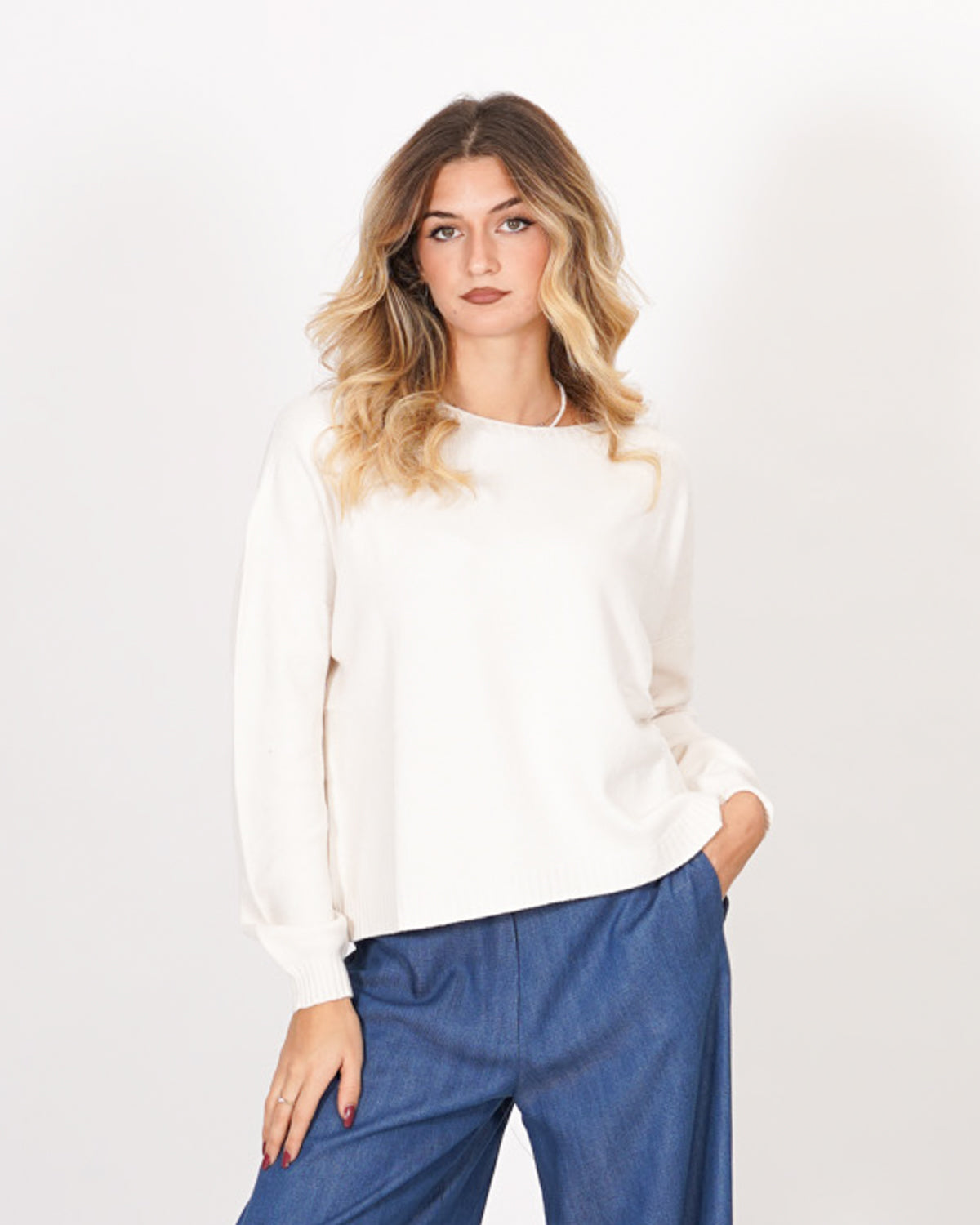 Maglia girocollo in mano lana- Nigeria Uncategorized - Hope Abbigliamento e Accessori Donna Online