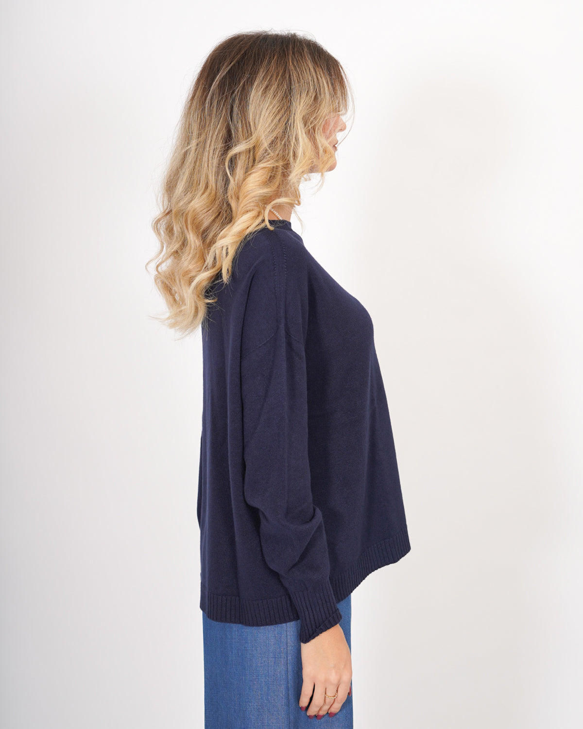 Maglia girocollo in mano lana- Nigeria Uncategorized - Hope Abbigliamento e Accessori Donna Online