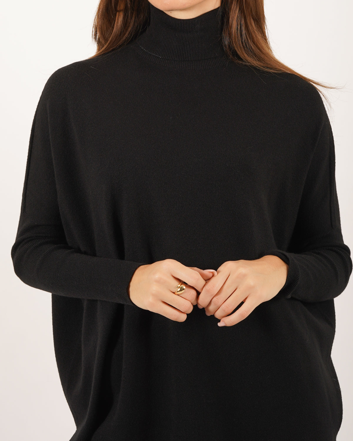 Maglia over collo alto in mano viscosa - Tellina Uncategorized - Hope Abbigliamento e Accessori Donna Online