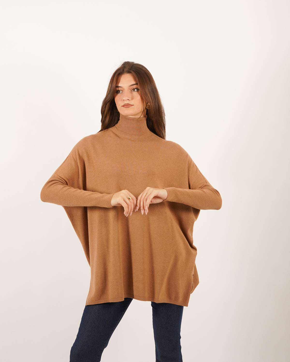 Maglia over collo alto in mano viscosa - Tellina Uncategorized - Hope Abbigliamento e Accessori Donna Online