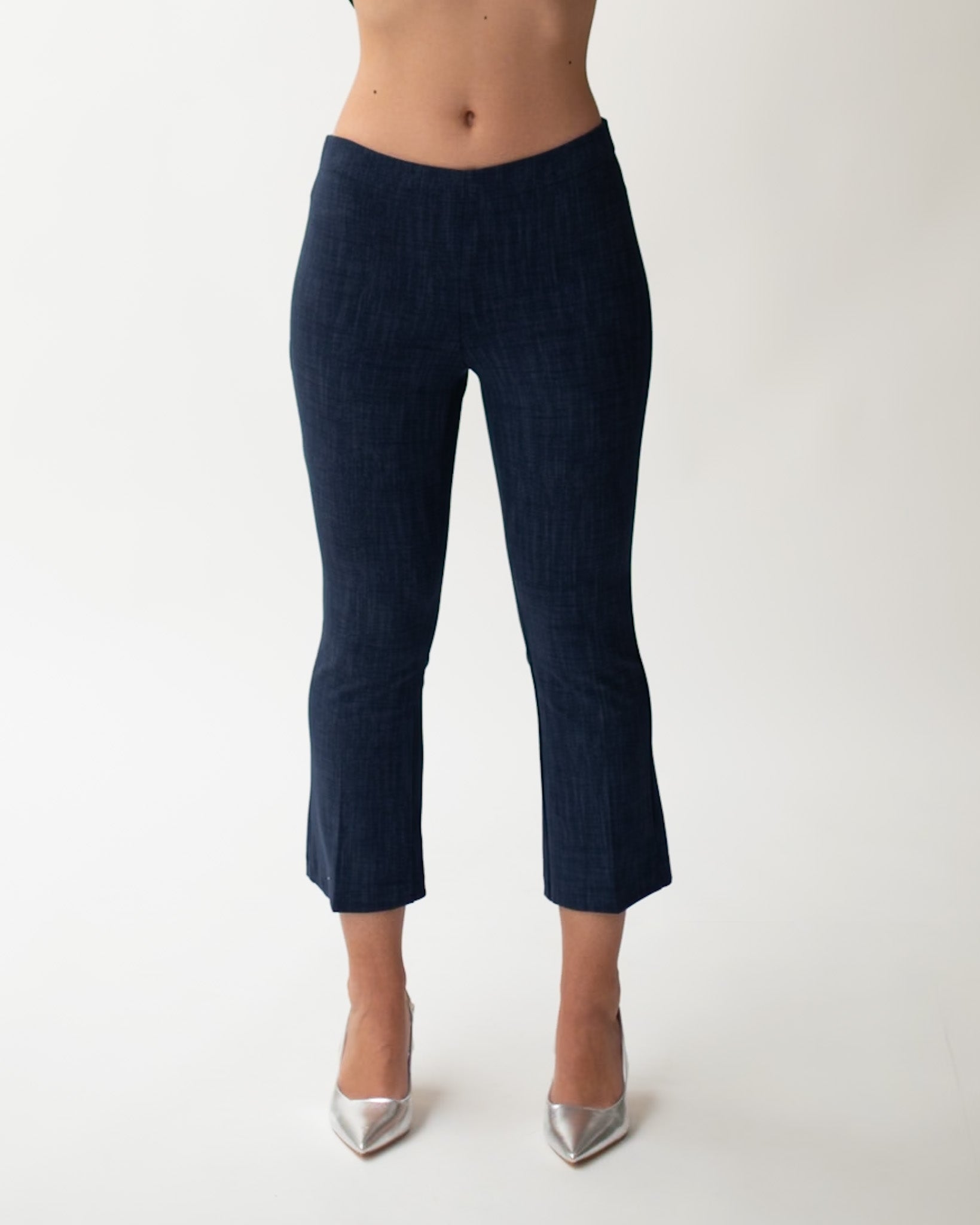 Pantaloni a trombetta in punto stoffa effetto denim - Taipei Uncategorized - Hope Abbigliamento e Accessori Donna Online