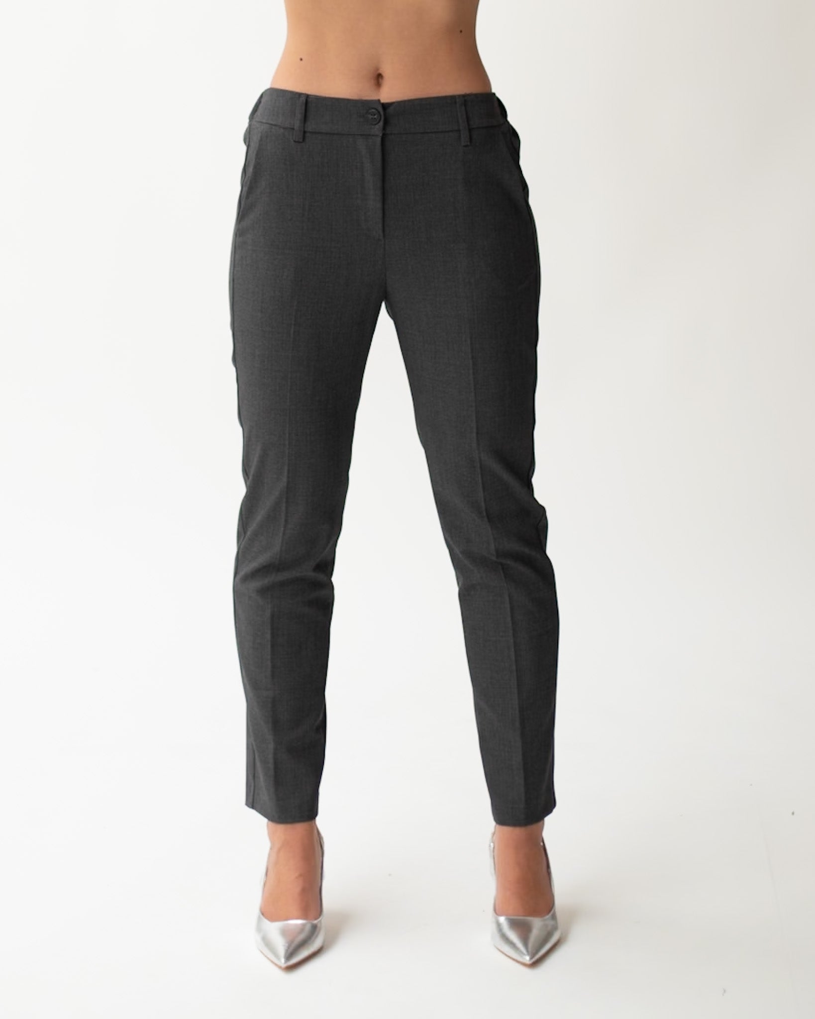 Pantaloni slim fit in fresco lana - Aremogna Uncategorized - Hope Abbigliamento e Accessori Donna Online