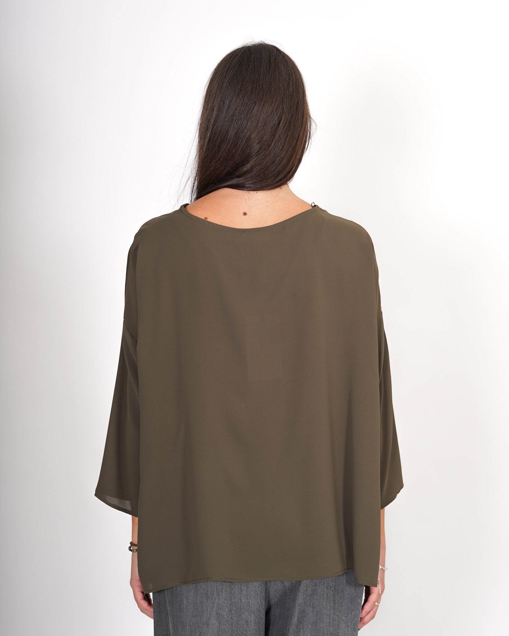 Blusa over girocollo manica raglan in mano seta - Avocado Uncategorized - Hope Abbigliamento e Accessori Donna Online