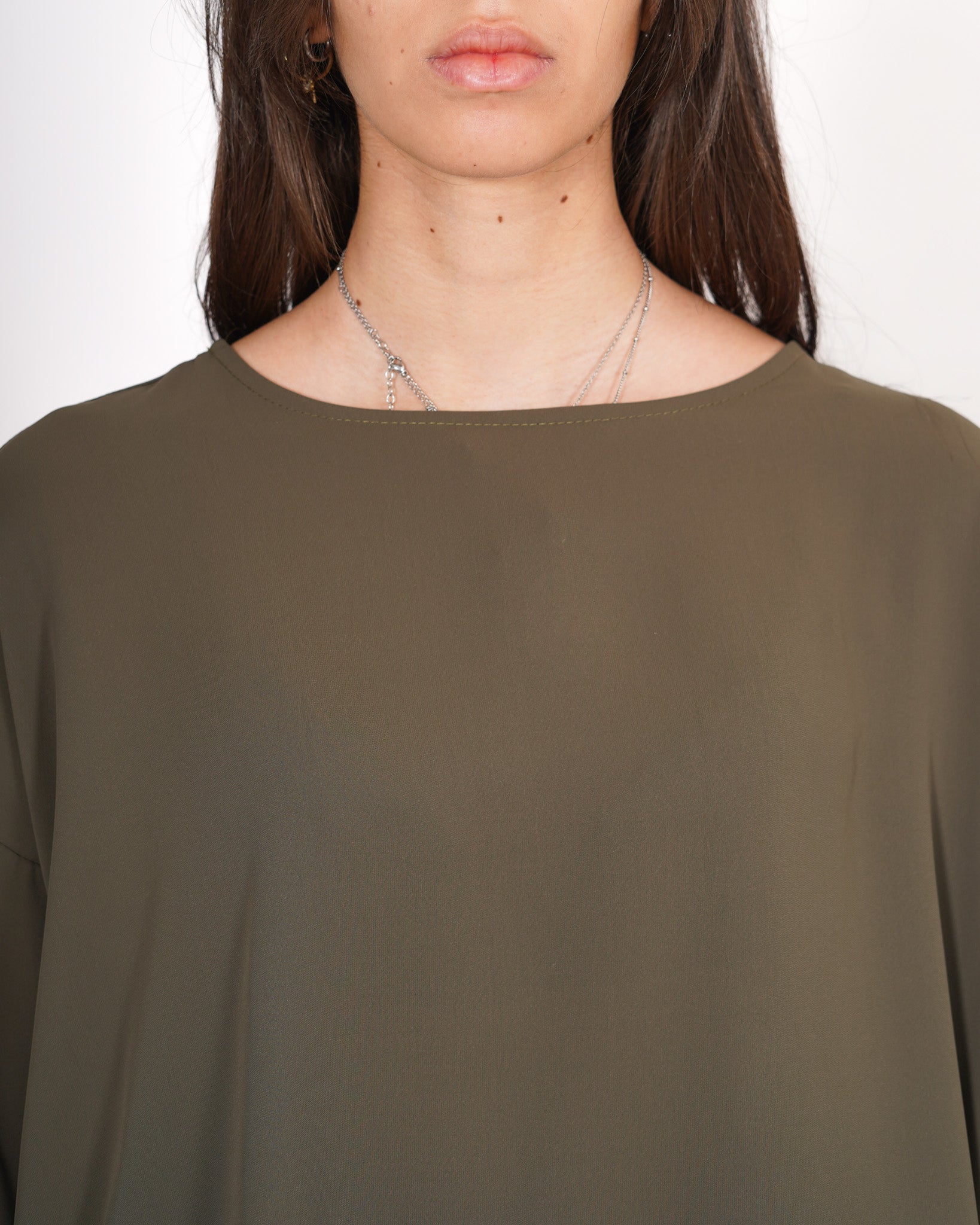 Blusa over girocollo manica raglan in mano seta - Avocado Uncategorized - Hope Abbigliamento e Accessori Donna Online