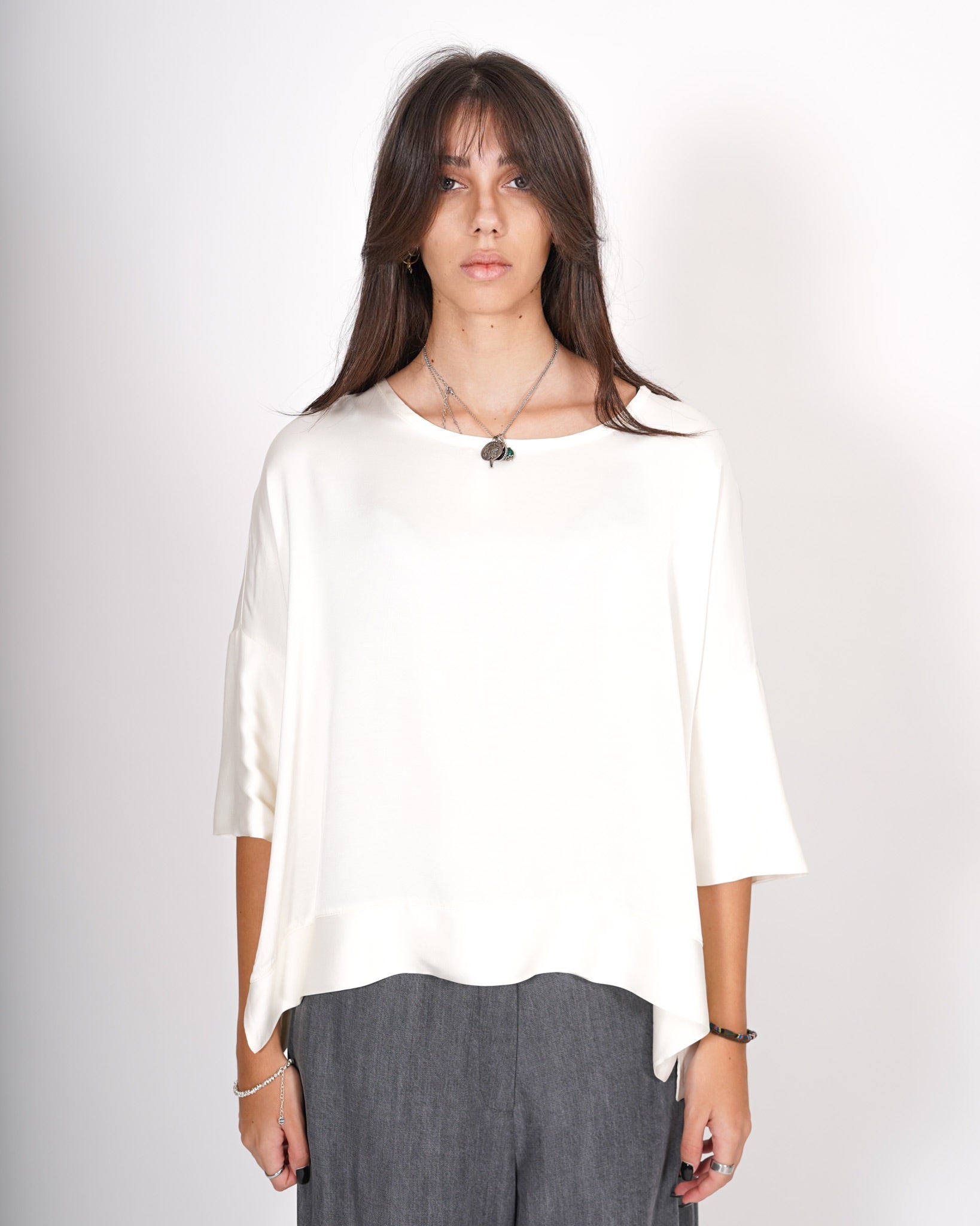 Blusa over girocollo manica raglan in raso Santos