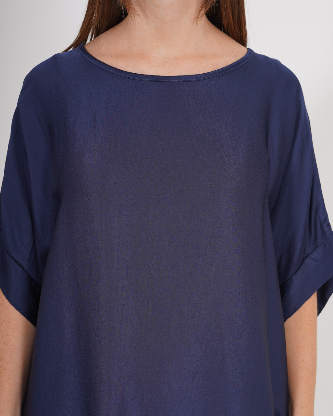 Blusa girocollo mezza manica in tessuto raso di viscosa - Vasetto Uncategorized - Hope Abbigliamento e Accessori Donna Online