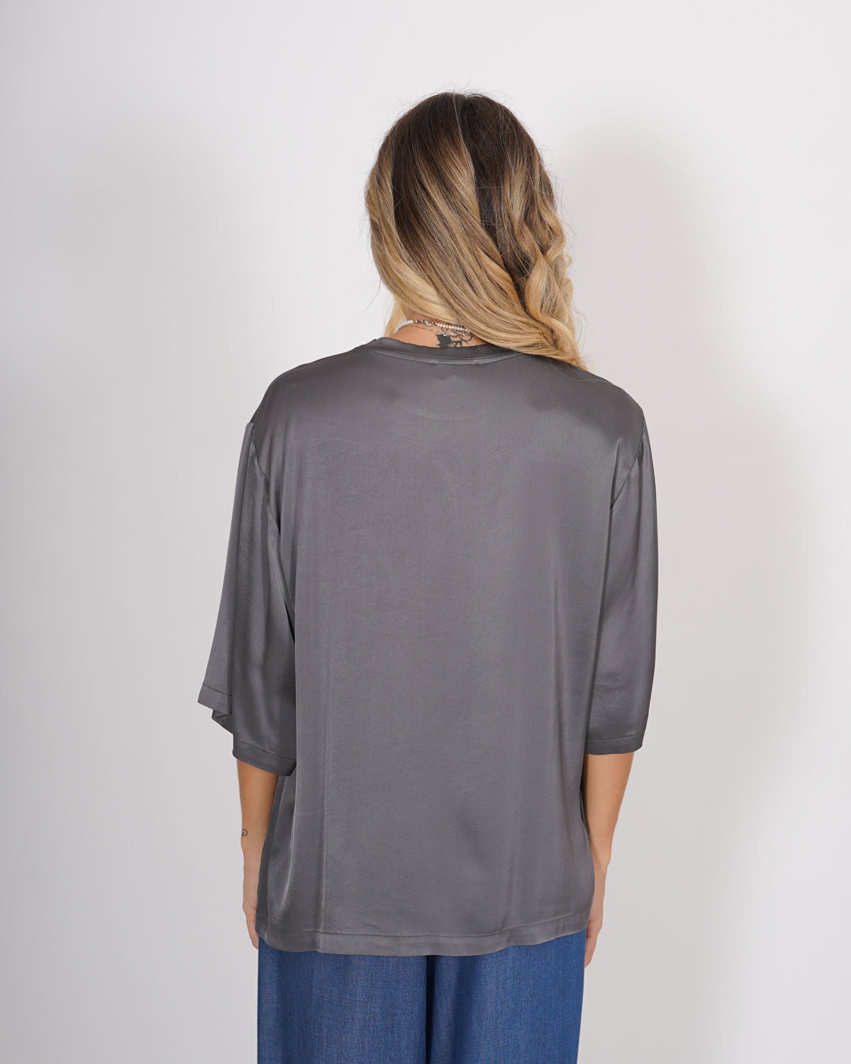 Blusa lunga over girocollo in raso - Vargas Uncategorized - Hope Abbigliamento e Accessori Donna Online