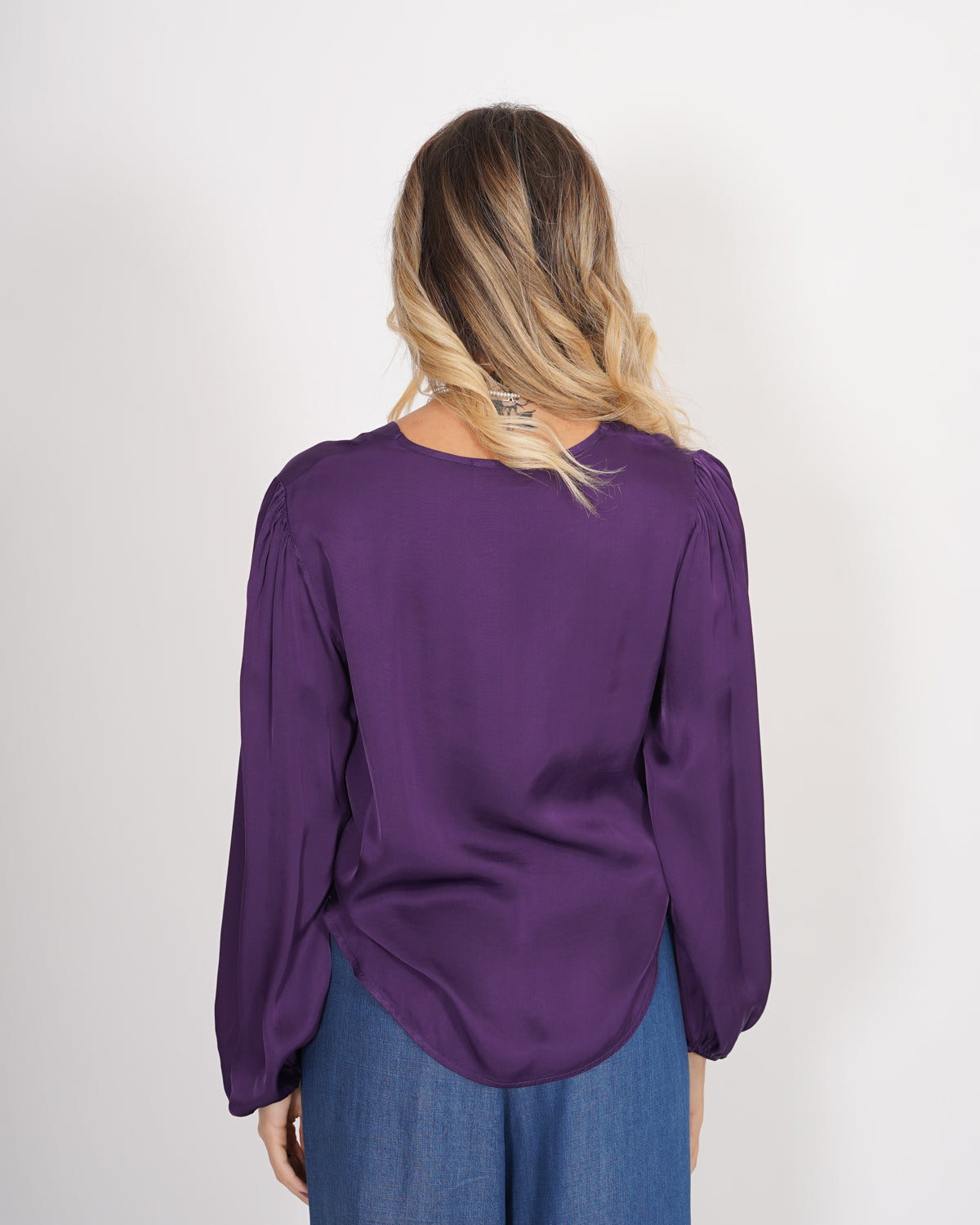 Blusa scollo a v manica lunga in raso - Sparviero