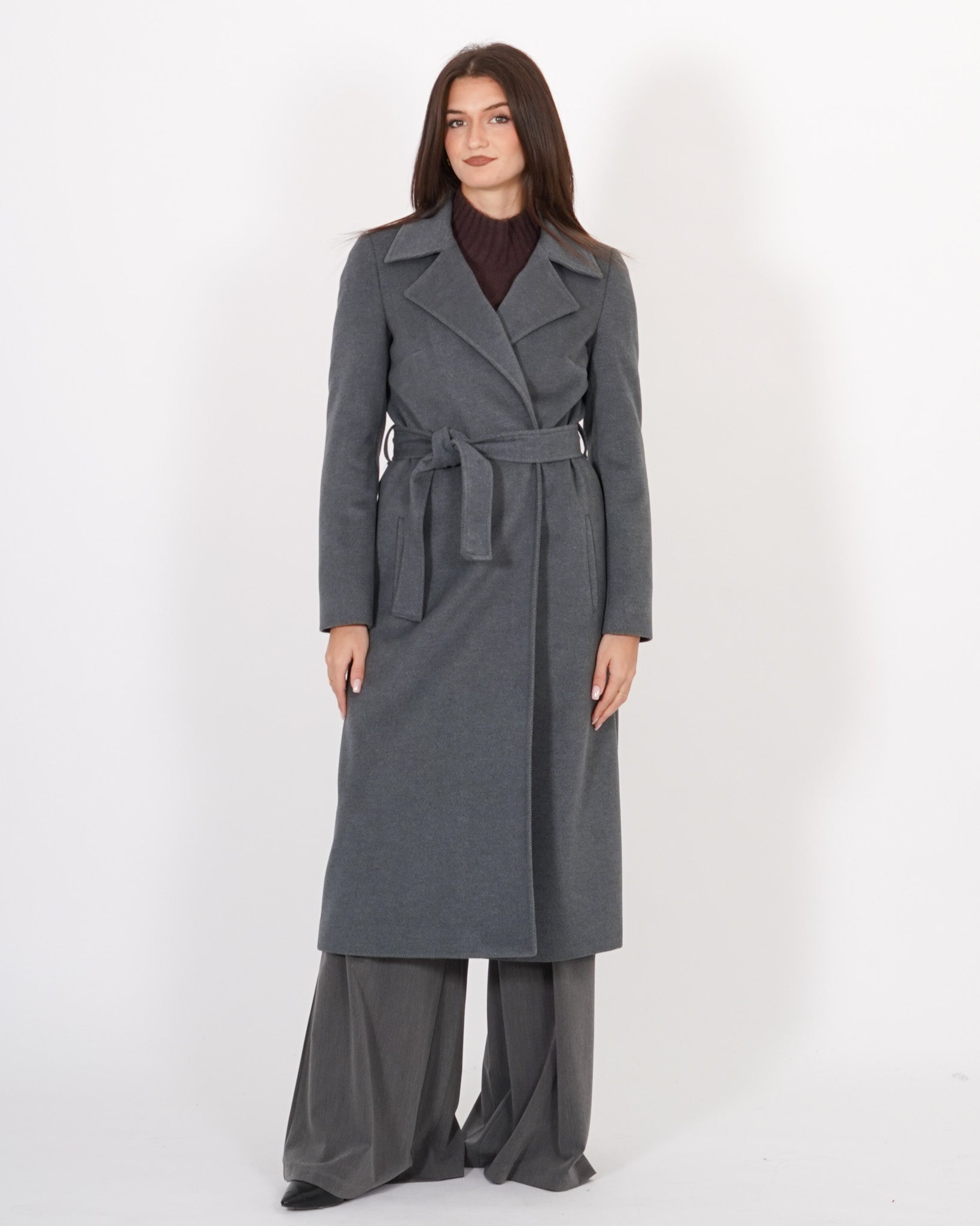 Cappotto lungo con cintura rimovibile, tasche a filo e spalla costruita - Alfa Uncategorized - Hope Abbigliamento e Accessori Donna Online