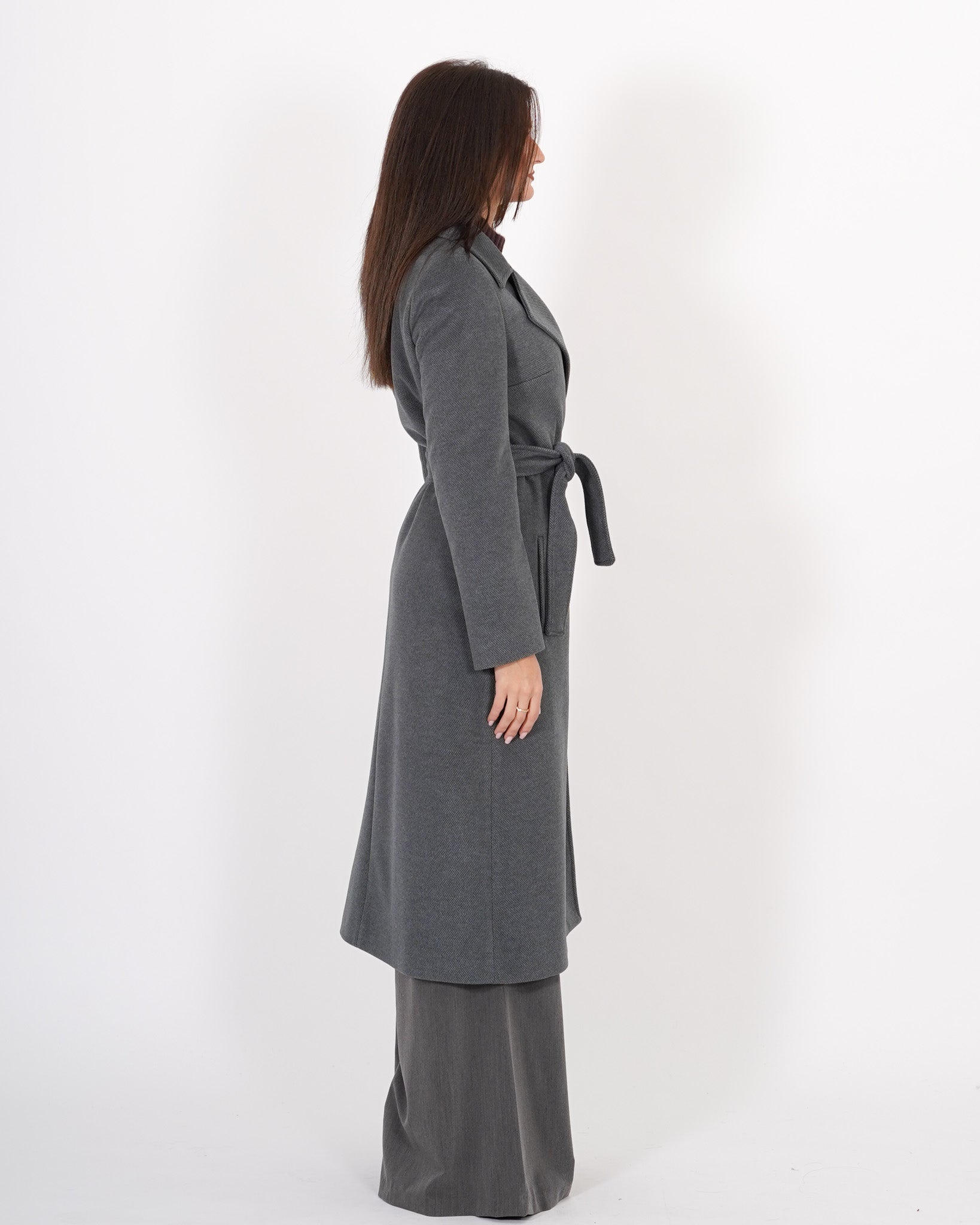 Cappotto lungo con cintura rimovibile, tasche a filo e spalla costruita - Alfa Uncategorized - Hope Abbigliamento e Accessori Donna Online