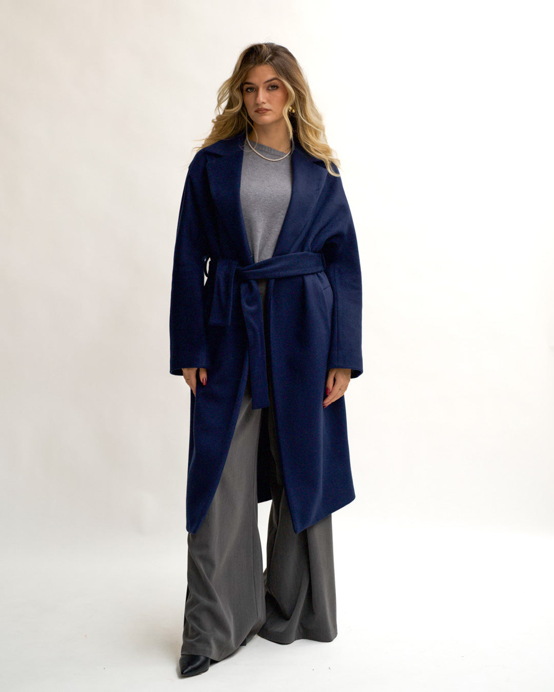 Cappotto lungo con cintura rimovibile, tasche e spalla costruita - Mister Uncategorized - Hope Abbigliamento e Accessori Donna Online