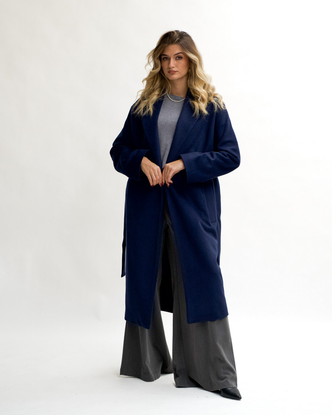 Cappotto lungo con cintura rimovibile, tasche e spalla costruita - Mister Uncategorized - Hope Abbigliamento e Accessori Donna Online