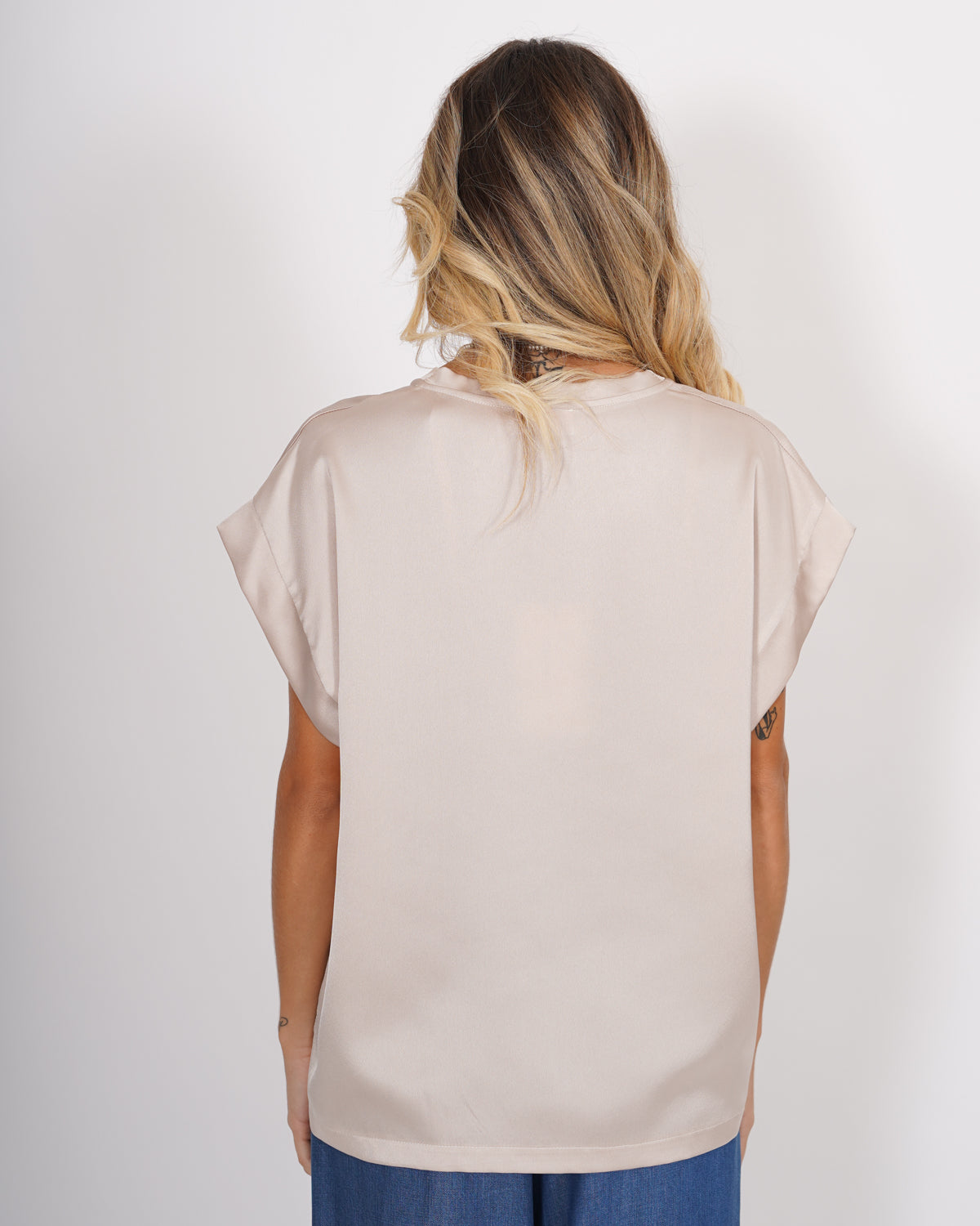 Blusa scollo a v in mano raso - Idrante