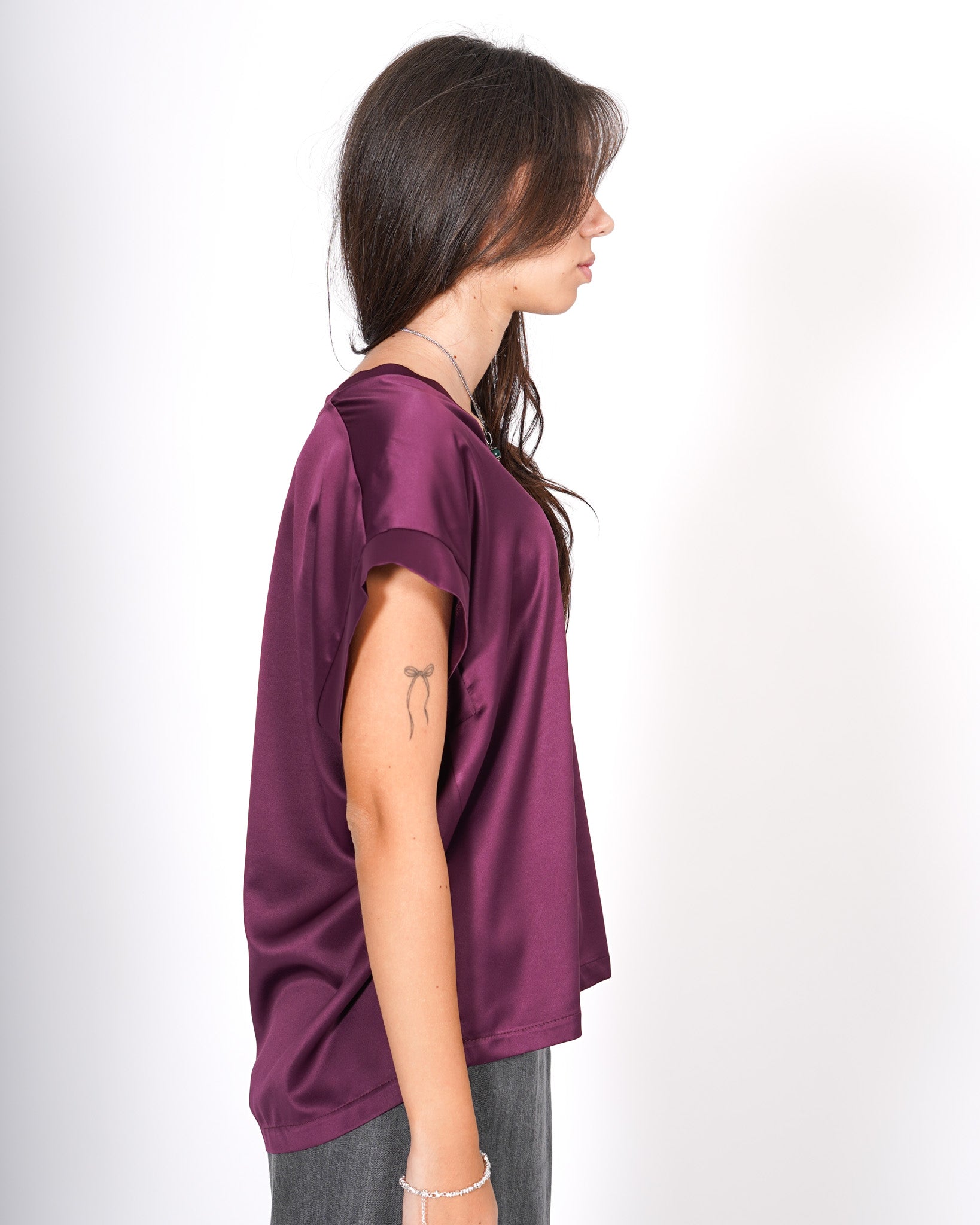 Blusa scollo a v in mano raso - Idrante