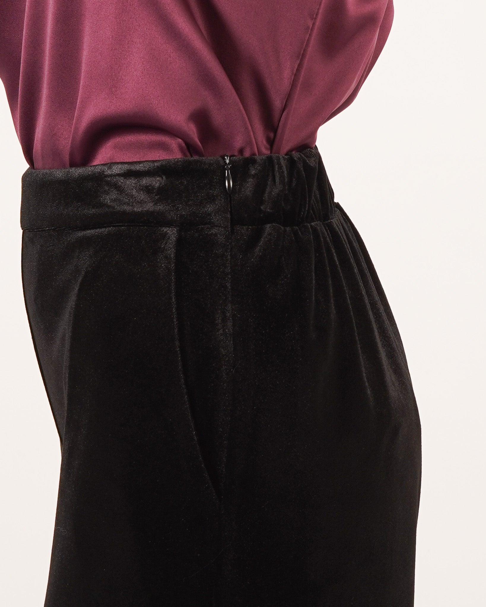 Pantaloni vita alta in velluto liscio - Madrigal Uncategorized - Hope Abbigliamento e Accessori Donna Online