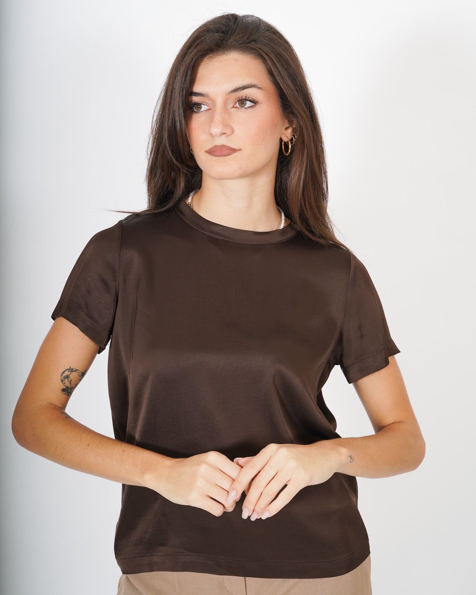 Blusa girocollo mezza manica in raso - Rewill