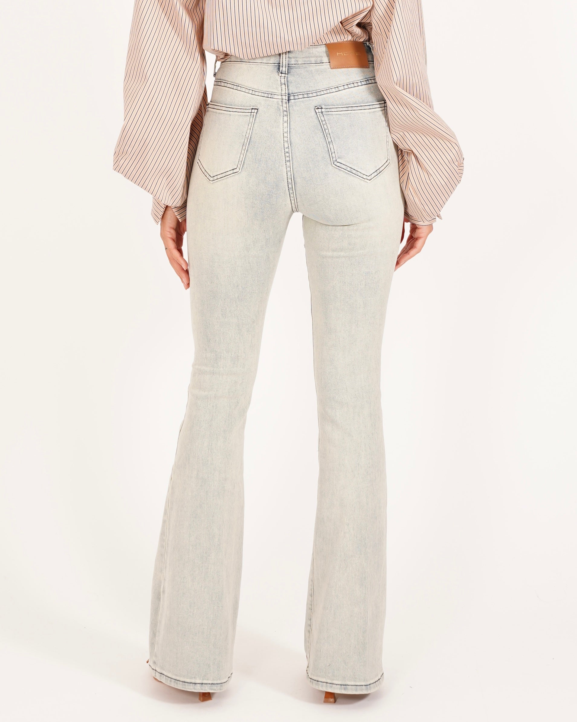 Pantaloni slim in tela di jeans stretch con lavaggio al té - Margareth