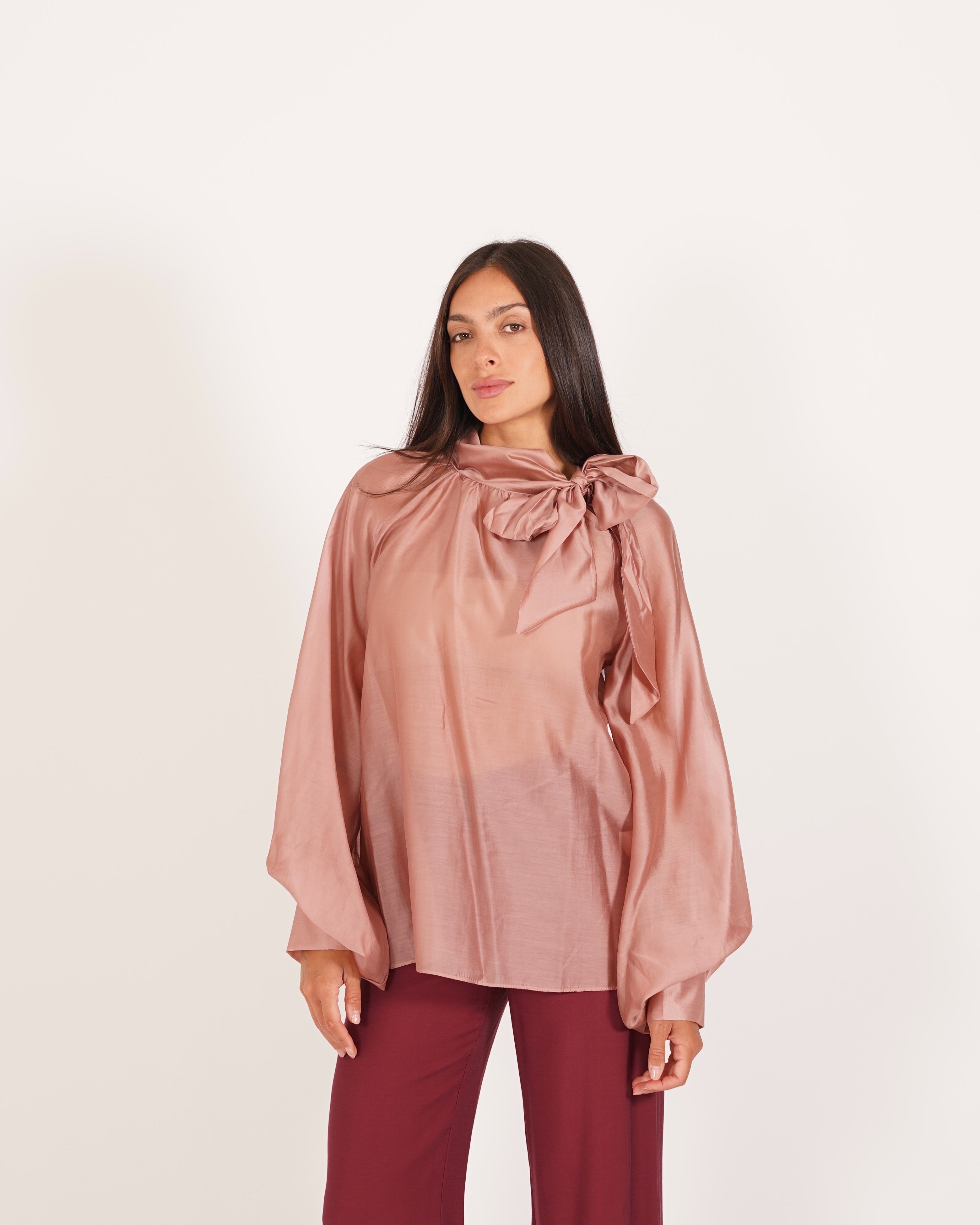 Blusa con chaboud e maniche lunghe ampie - Wendy