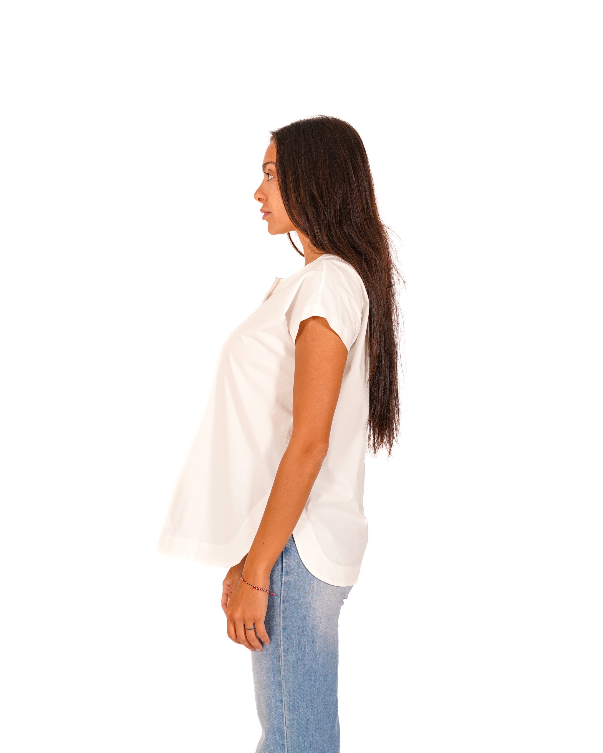 Blusa smanicata con dettaglio frontale - Terenzia