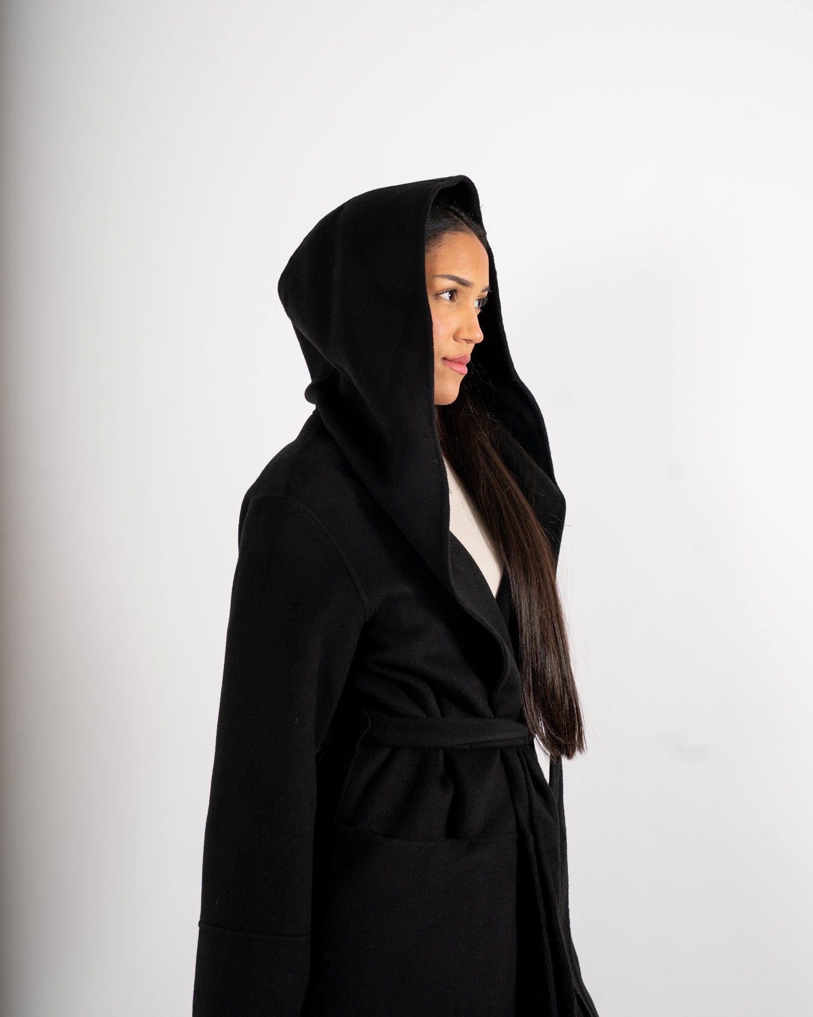 Cappotto lungo con cappuccio e cintura removibile in tessuto double di lana - Bertolucci