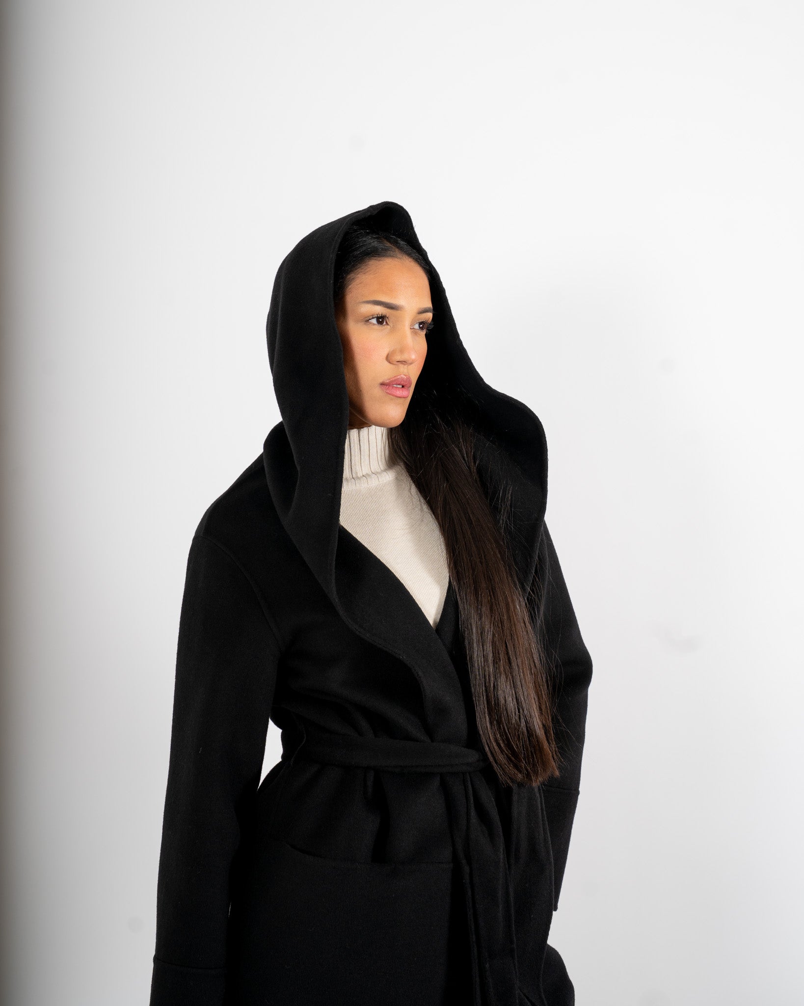 Cappotto lungo con cappuccio e cintura removibile in tessuto double di lana - Bertolucci