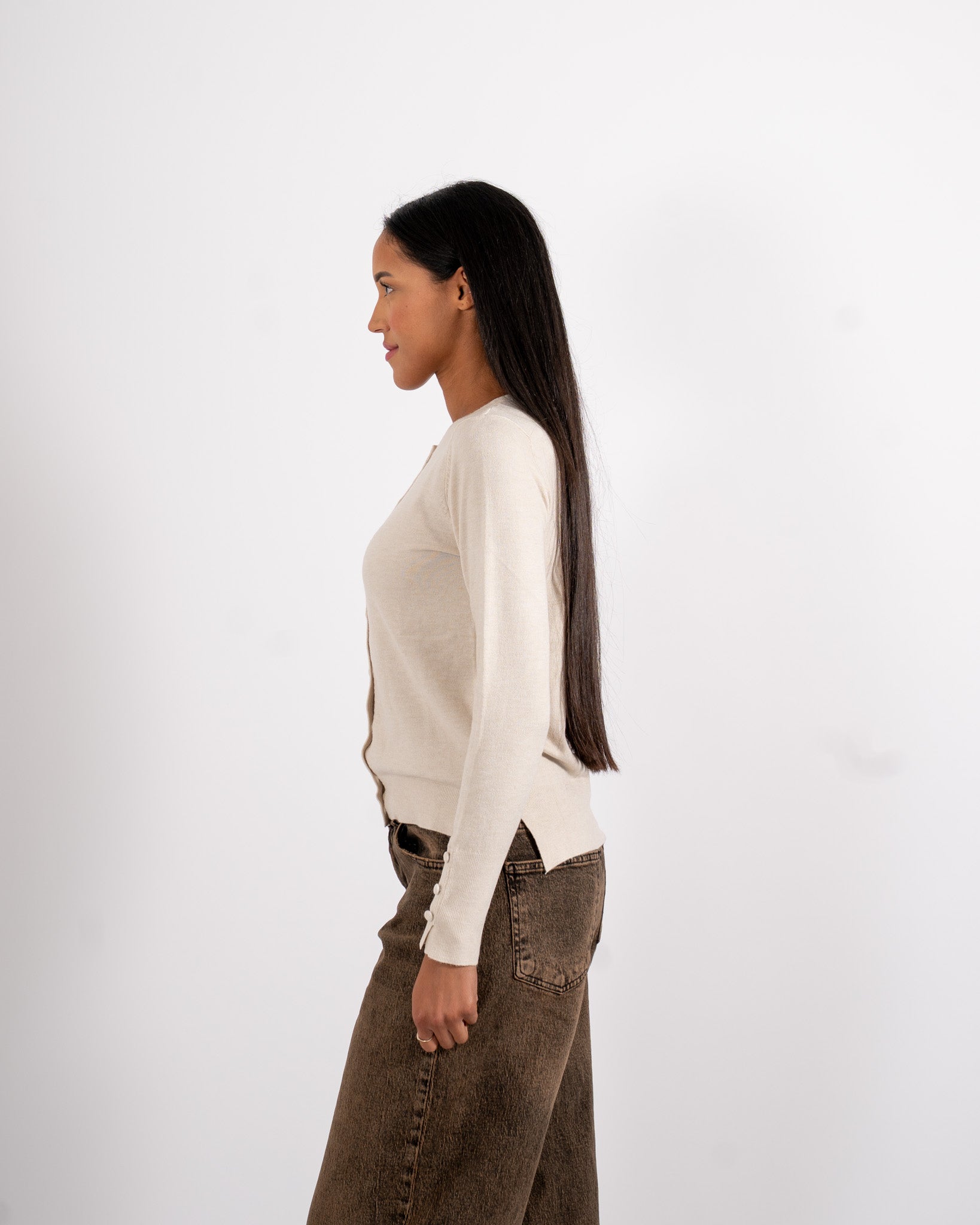 Cardigan in maglia con bottoni tono su tono - Miglio