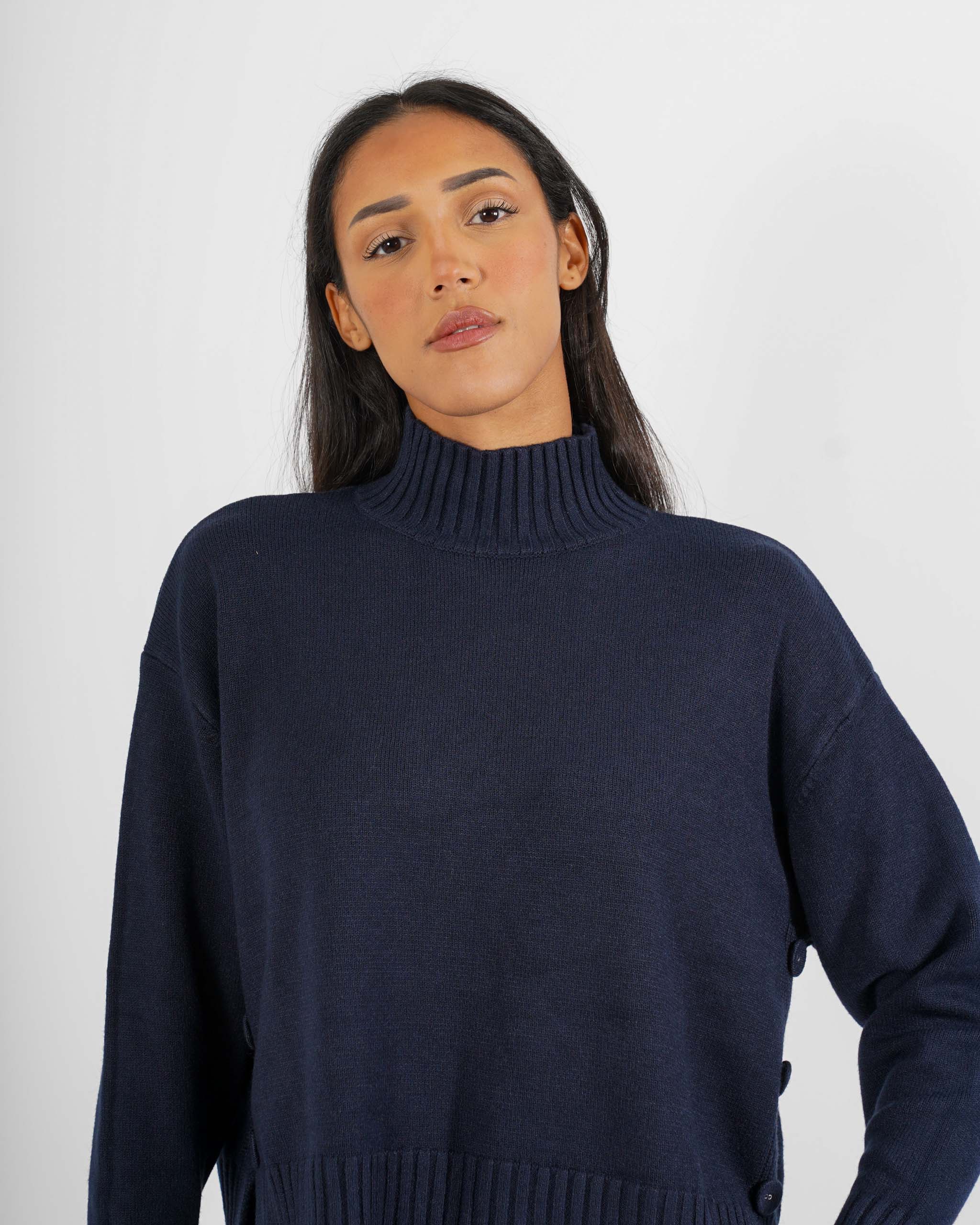 Maglia collo alto con bottoni laterali - Guglielma