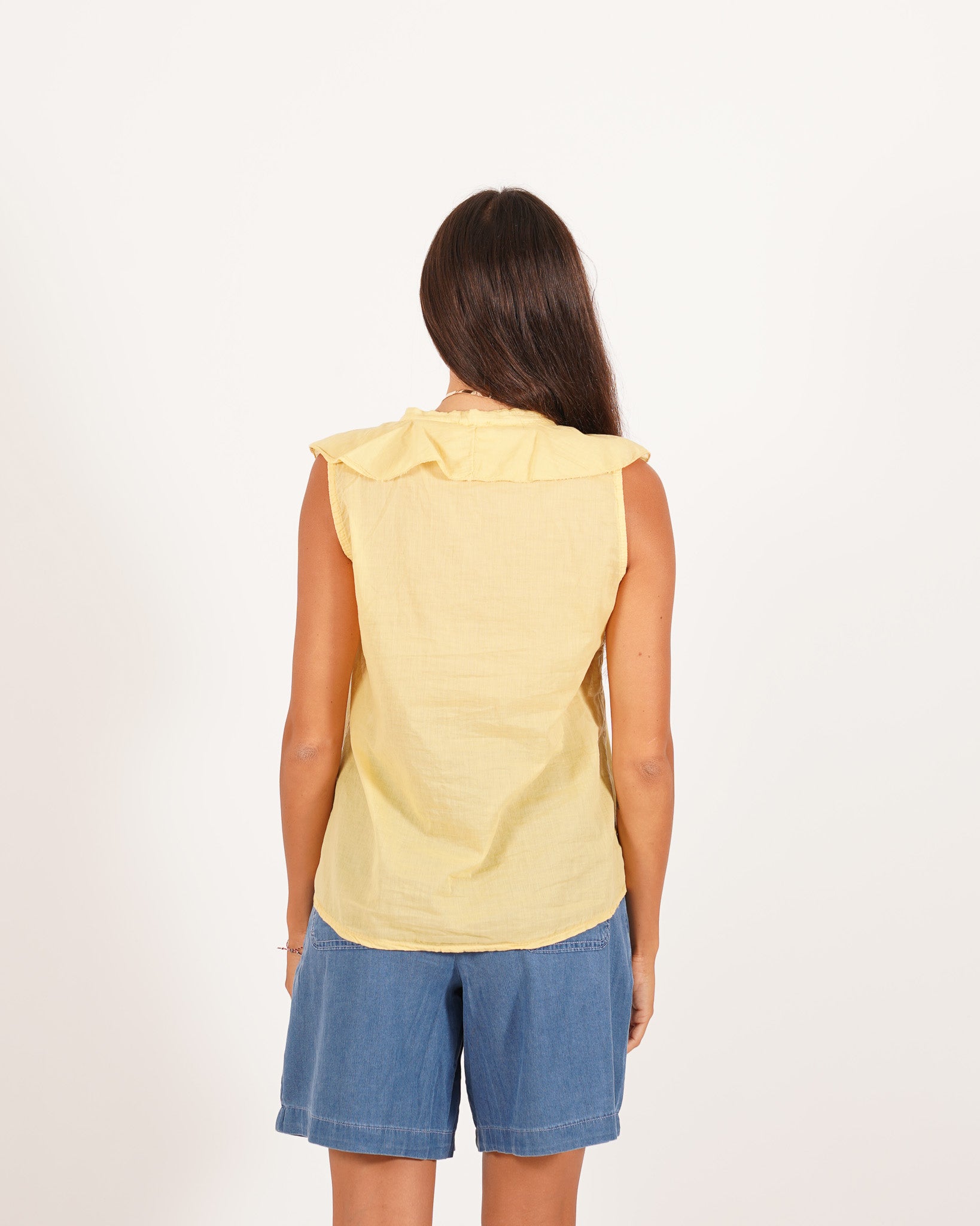 Blusa smanicata con rouche frontale - Priscilla