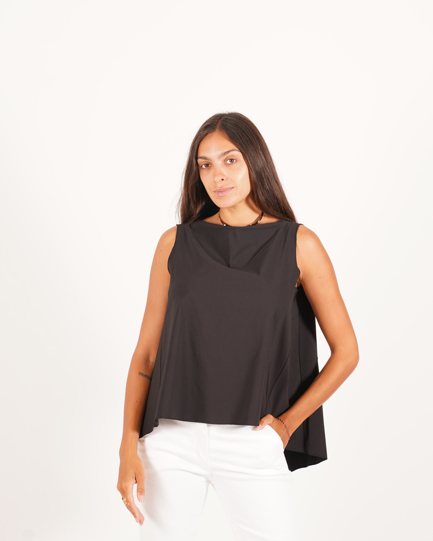 Blusa smanicata in bengalina stretch - Tricella