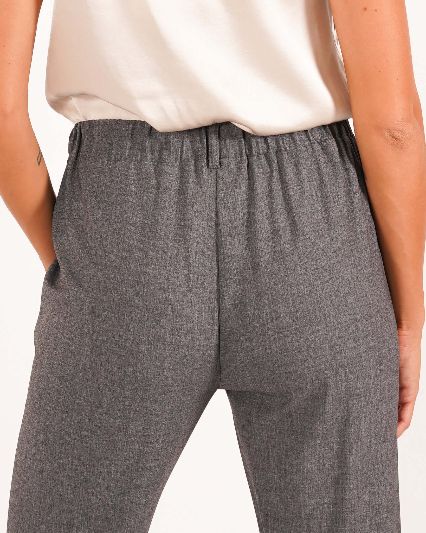 Pantaloni regular fit in mano gabardina stretch - Aremogna