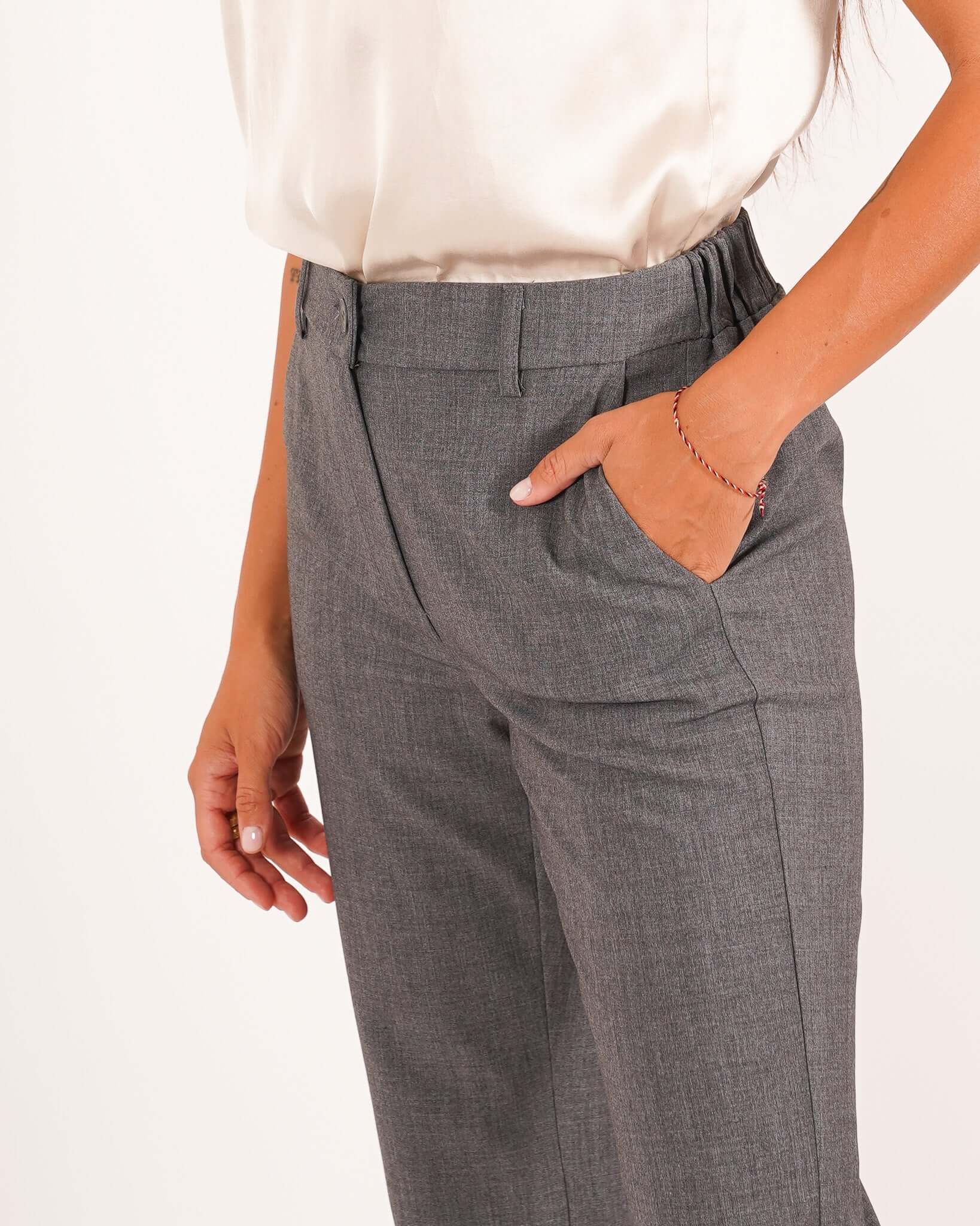 Pantaloni regular fit in mano gabardina stretch - Aremogna