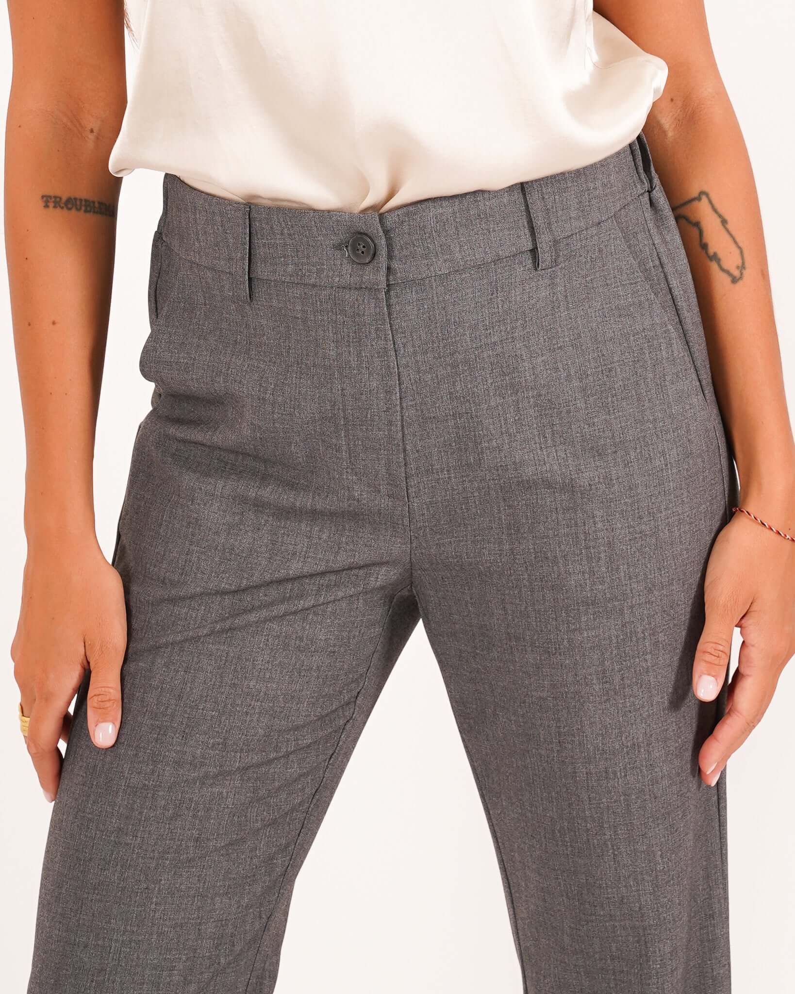 Pantaloni regular fit in mano gabardina stretch - Aremogna