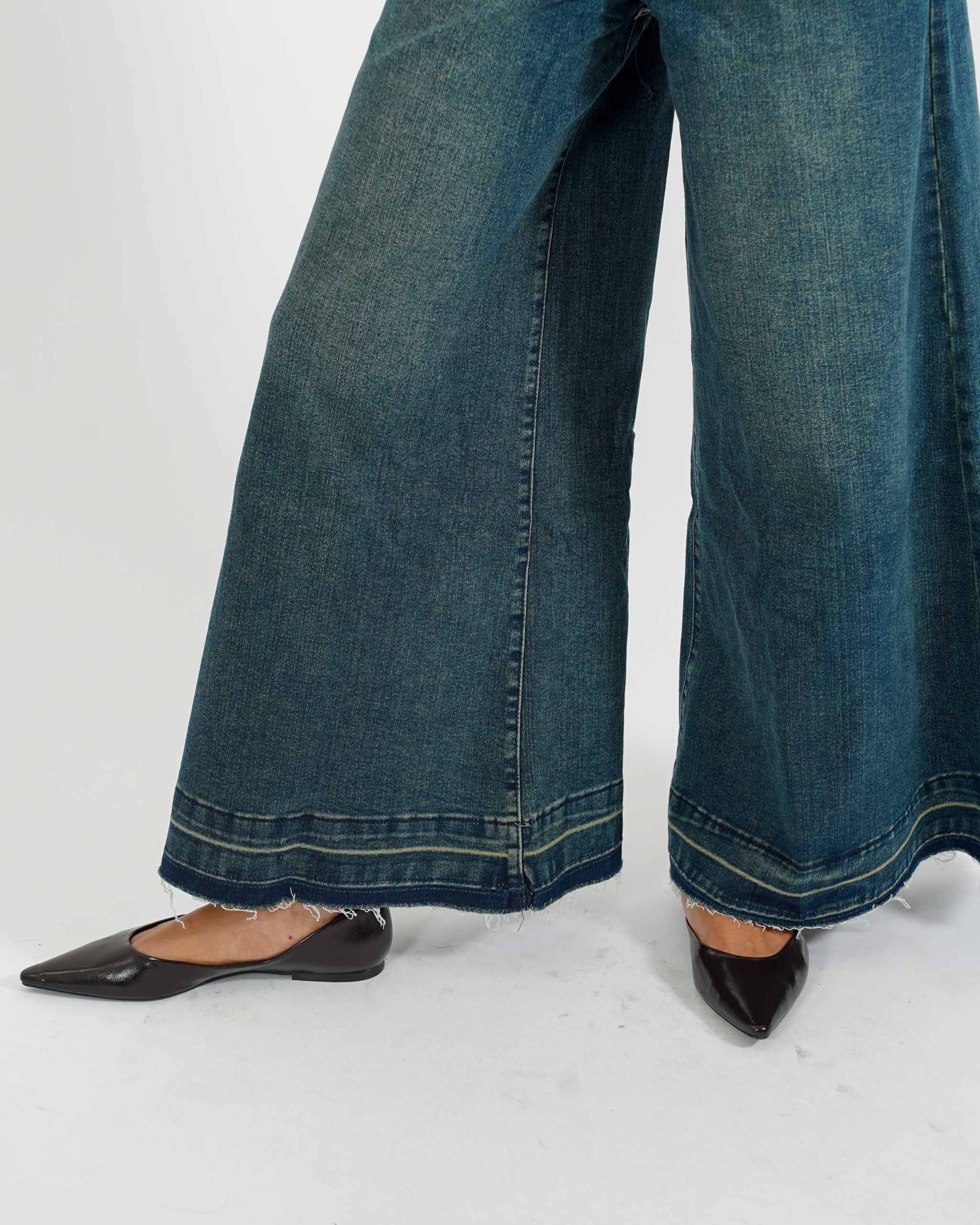 Jeans stretch gamba larga sul fondo con vita regolare - Soledad - Hope Fashion