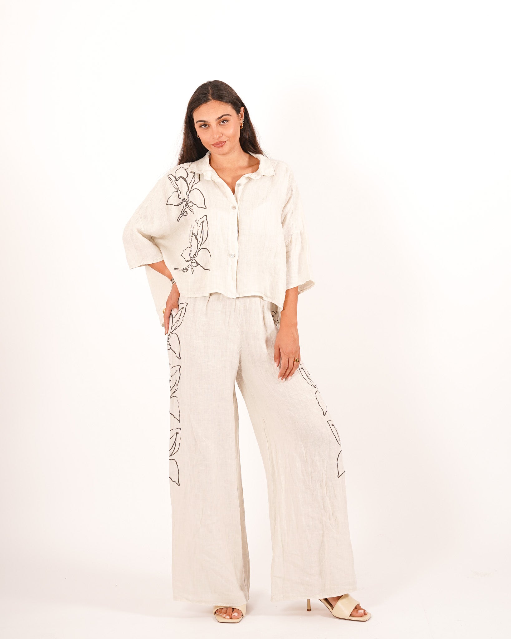 Coordinato camicia e pantaloni con disegno fiore - Corazon
