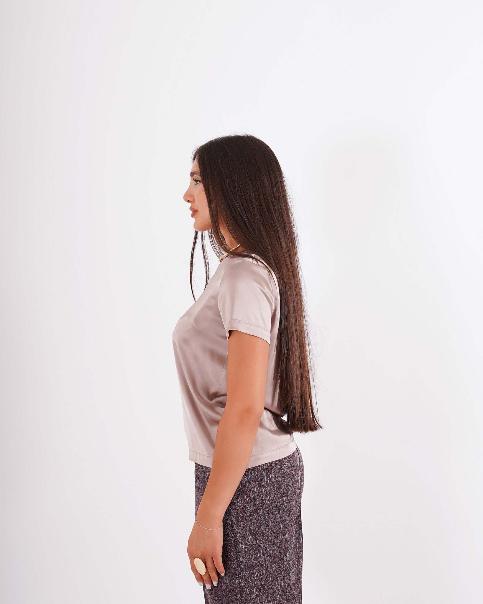 Blusa girocollo mezza manica in raso - Rewill