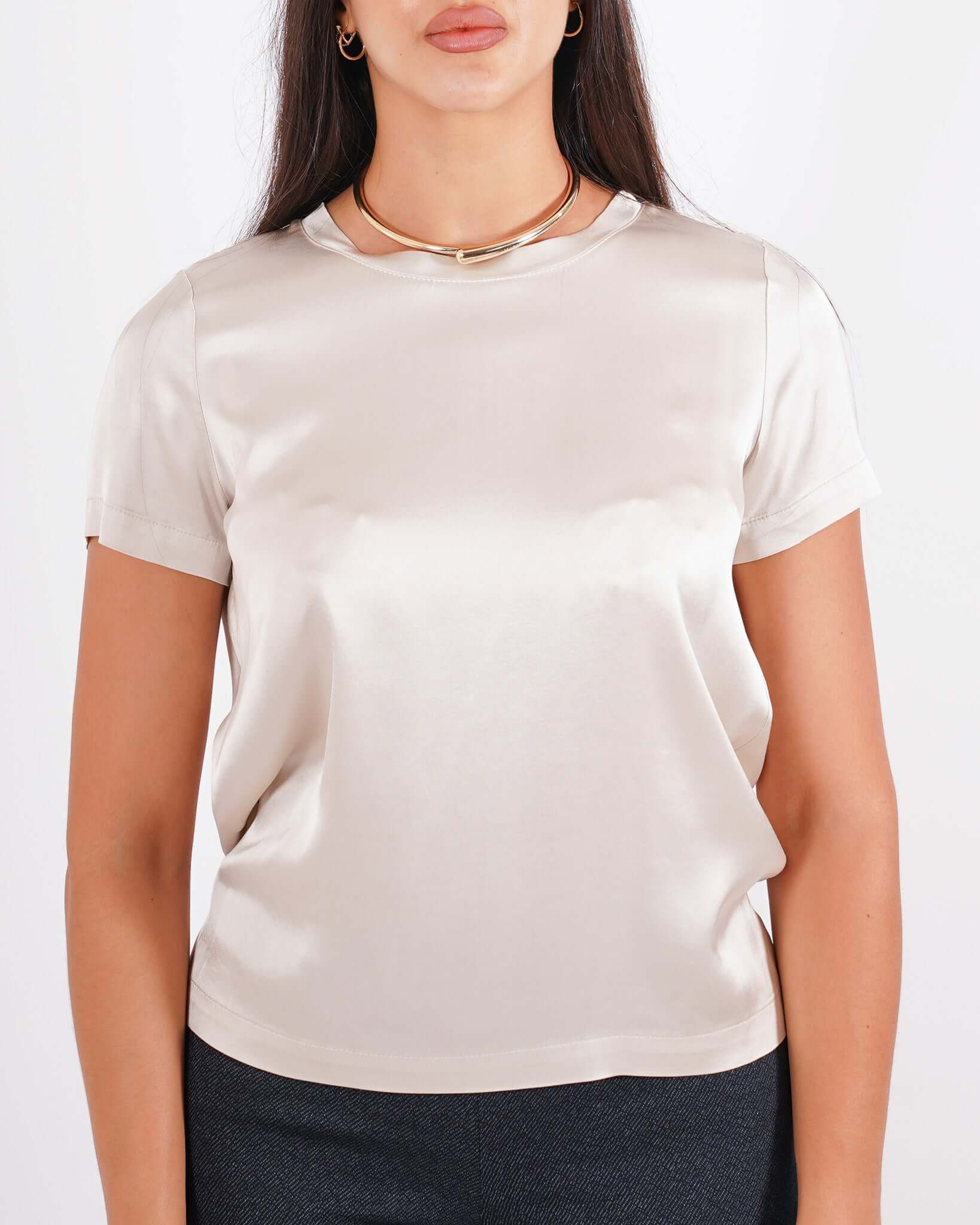 Blusa girocollo mezza manica in raso - Rewill