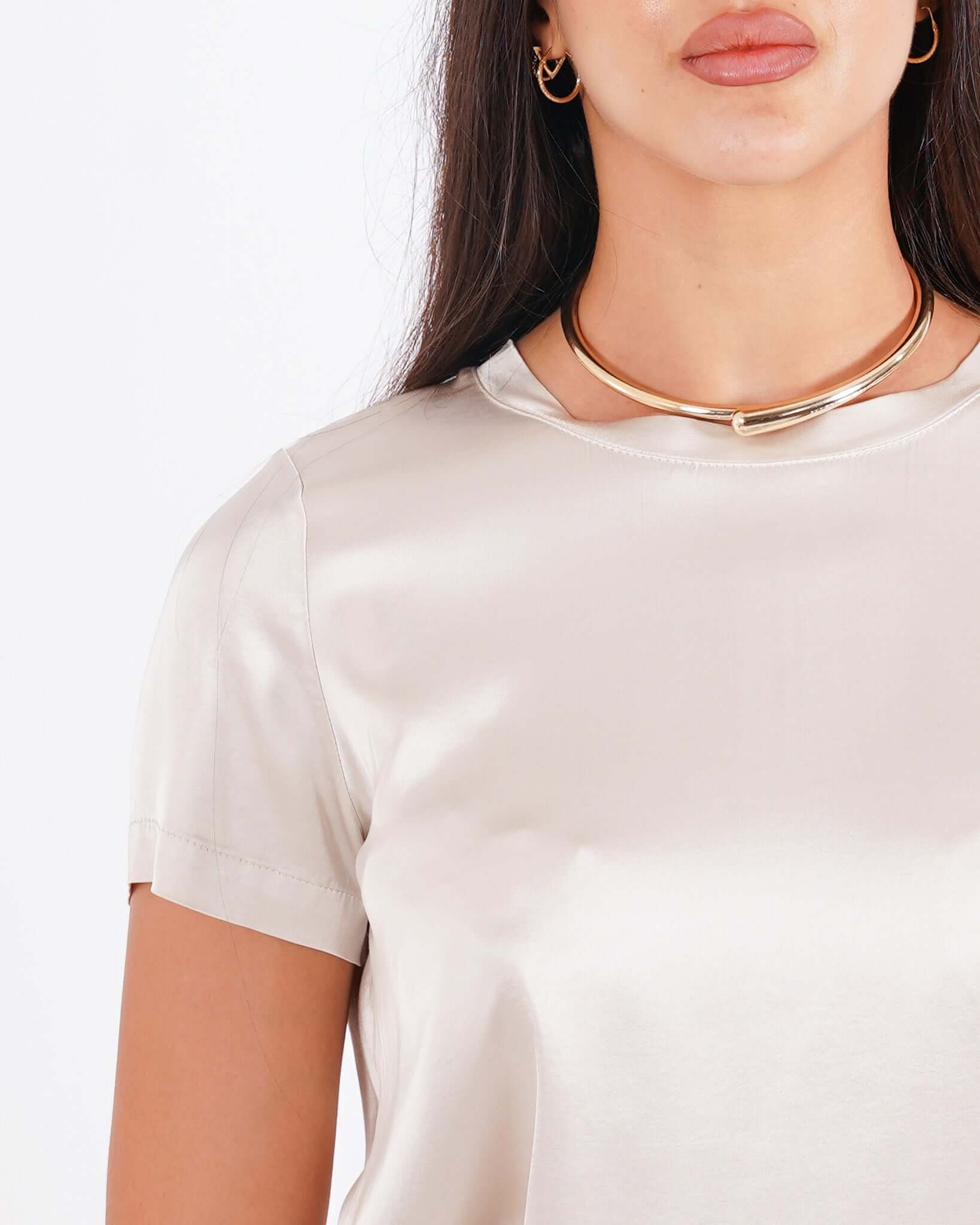 Blusa girocollo mezza manica in raso - Rewill