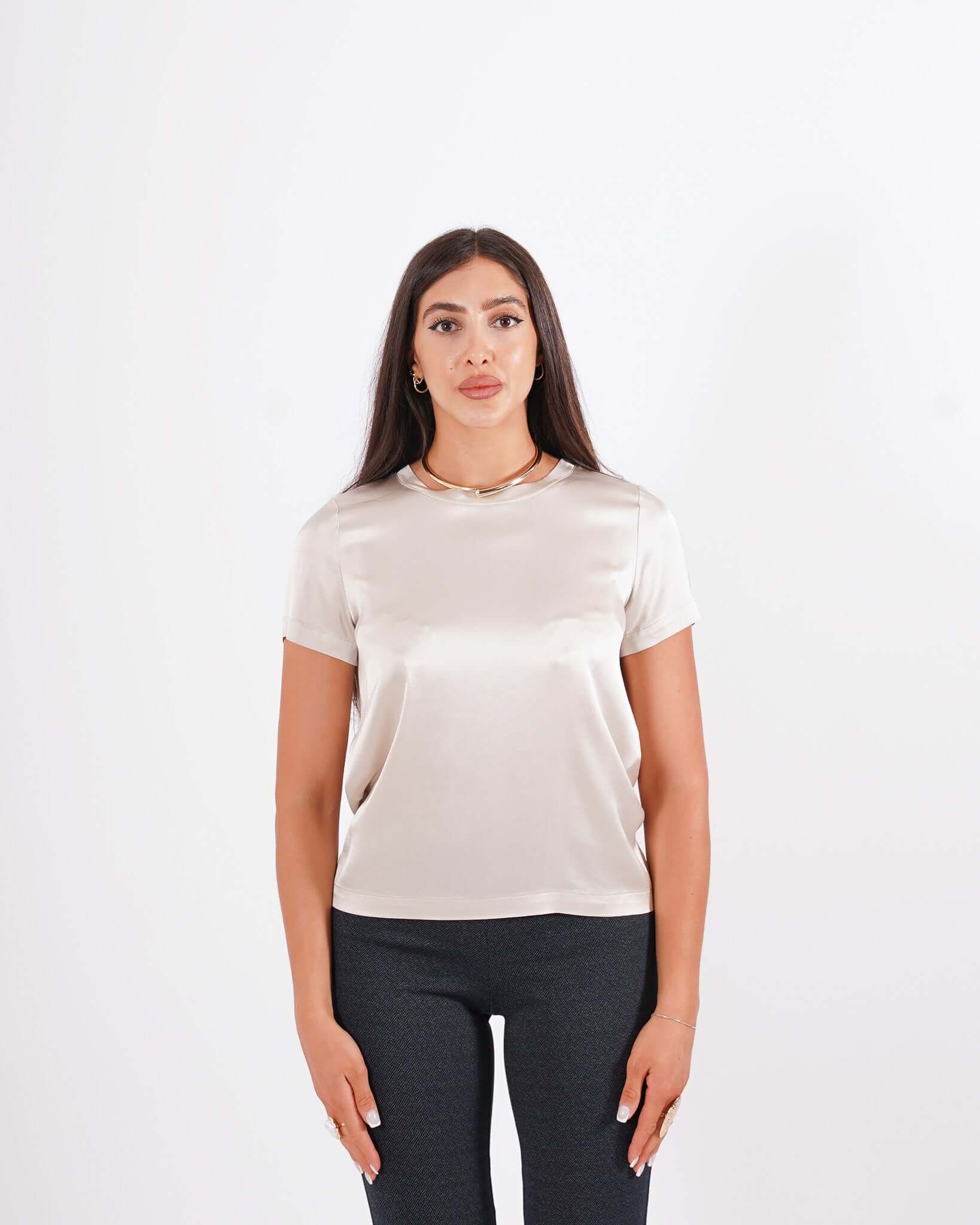 Blusa girocollo mezza manica in raso - Rewill
