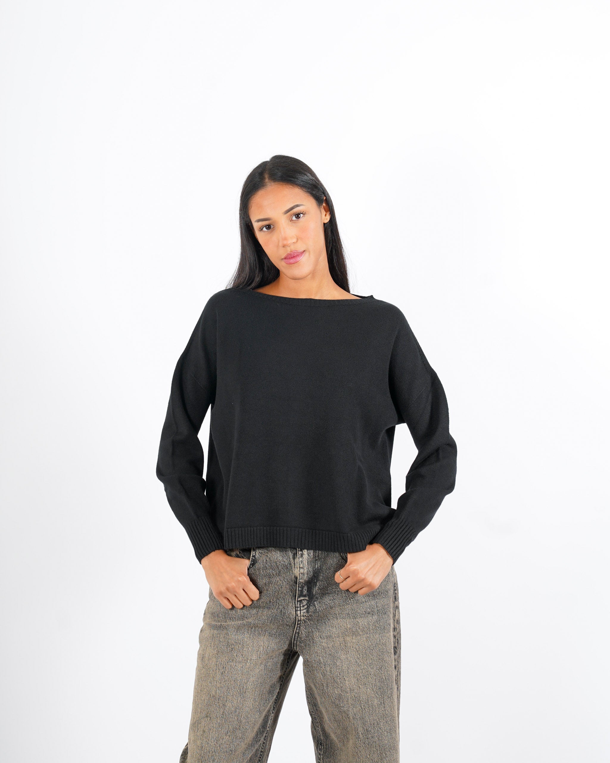 Maglia girocollo in mano lana- Nigeria