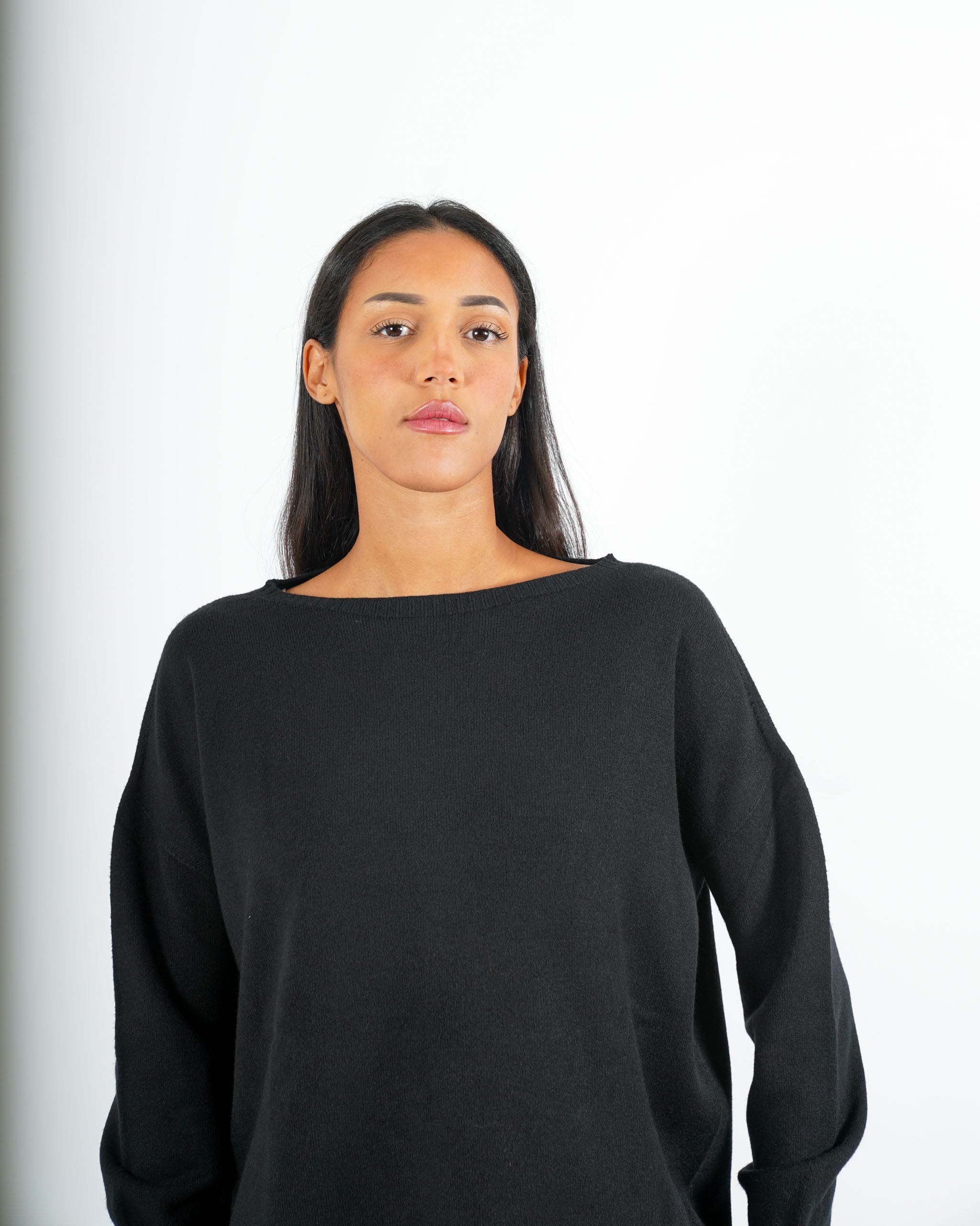 Maglia girocollo in mano lana- Nigeria