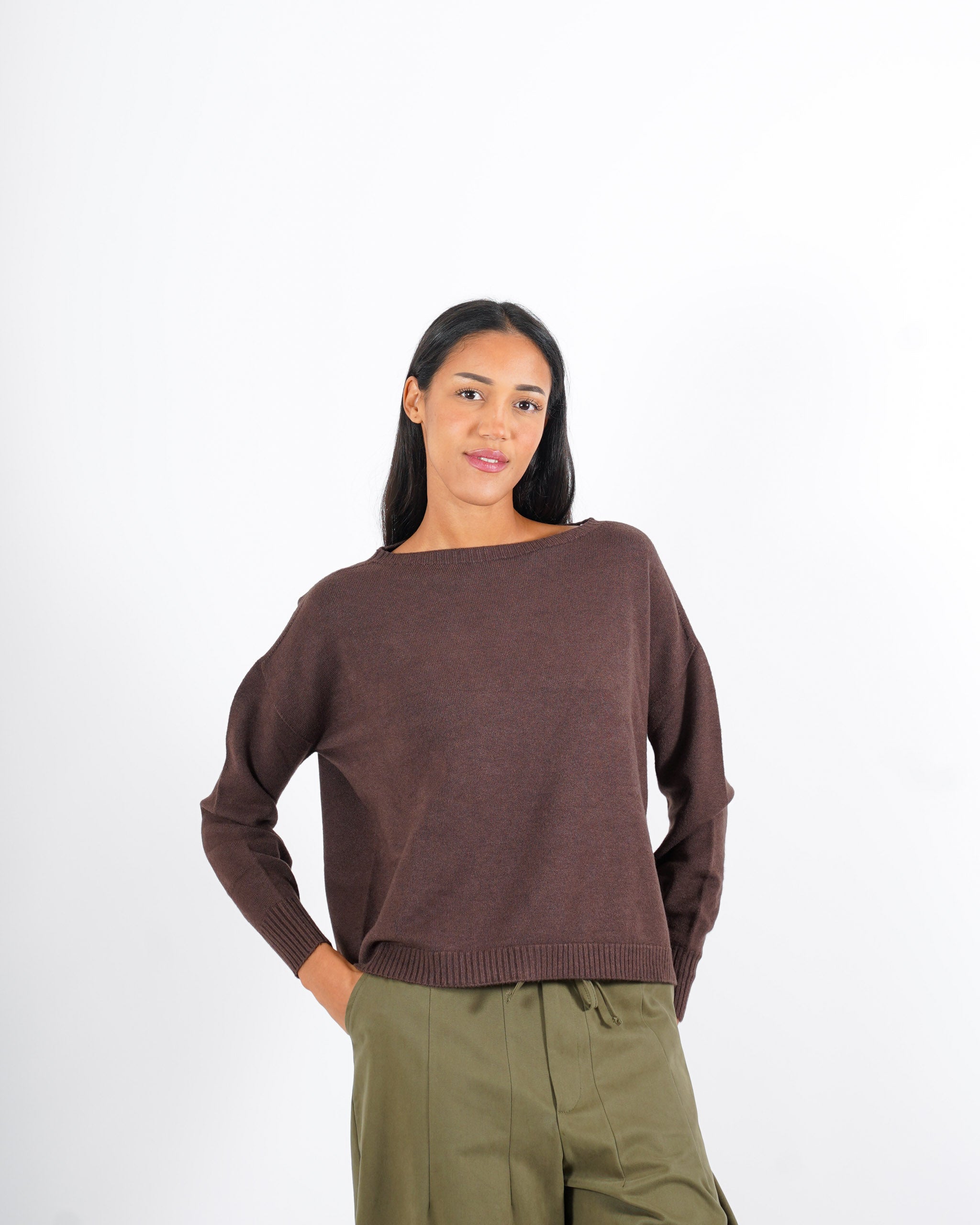 Maglia girocollo in mano lana- Nigeria