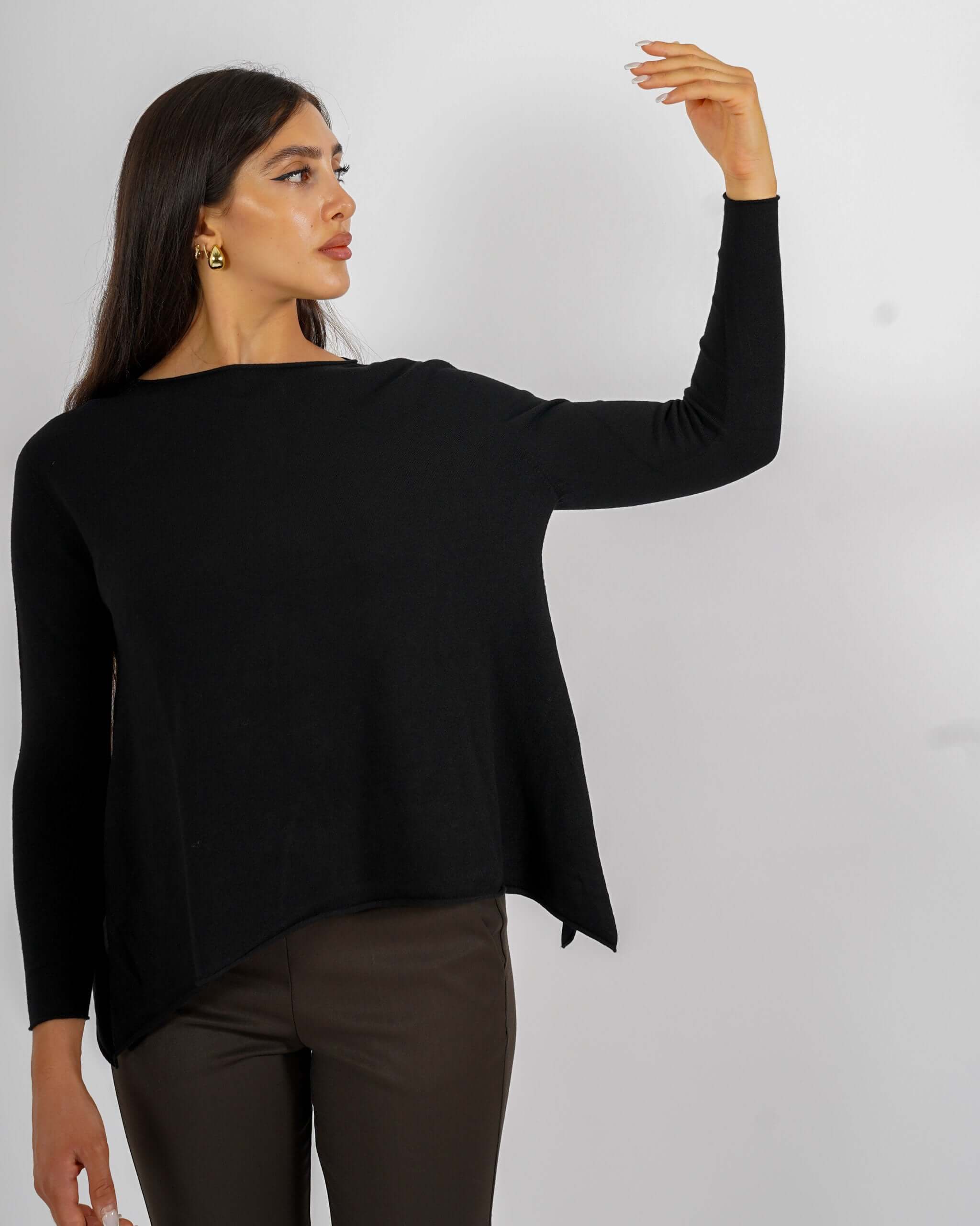 Maglia girocollo minimal con spacchi laterali - Austria