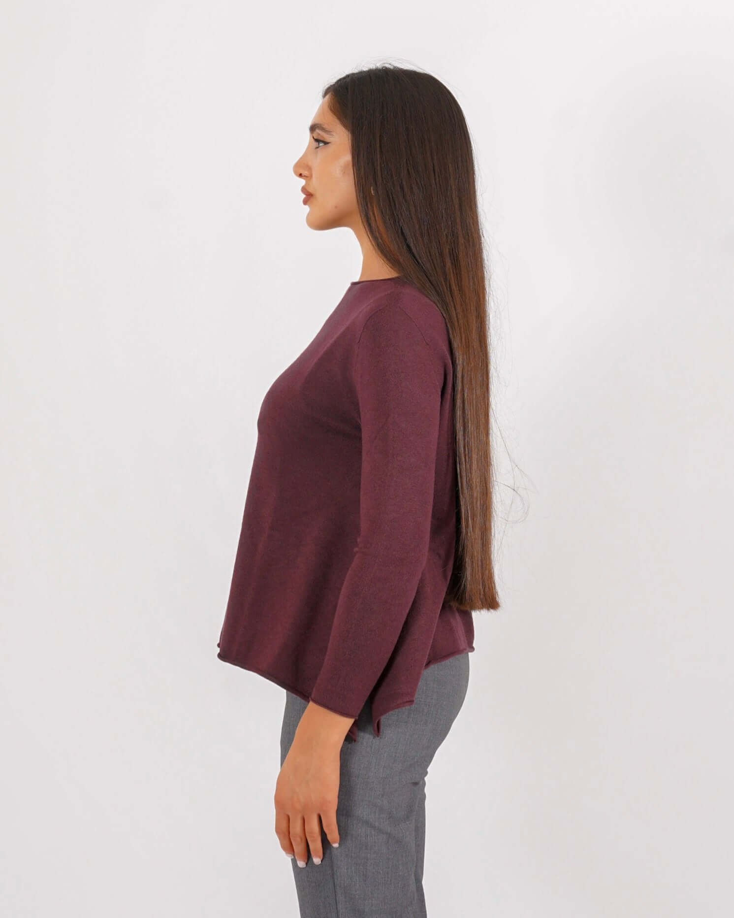 Maglia girocollo minimal con spacchi laterali - Austria