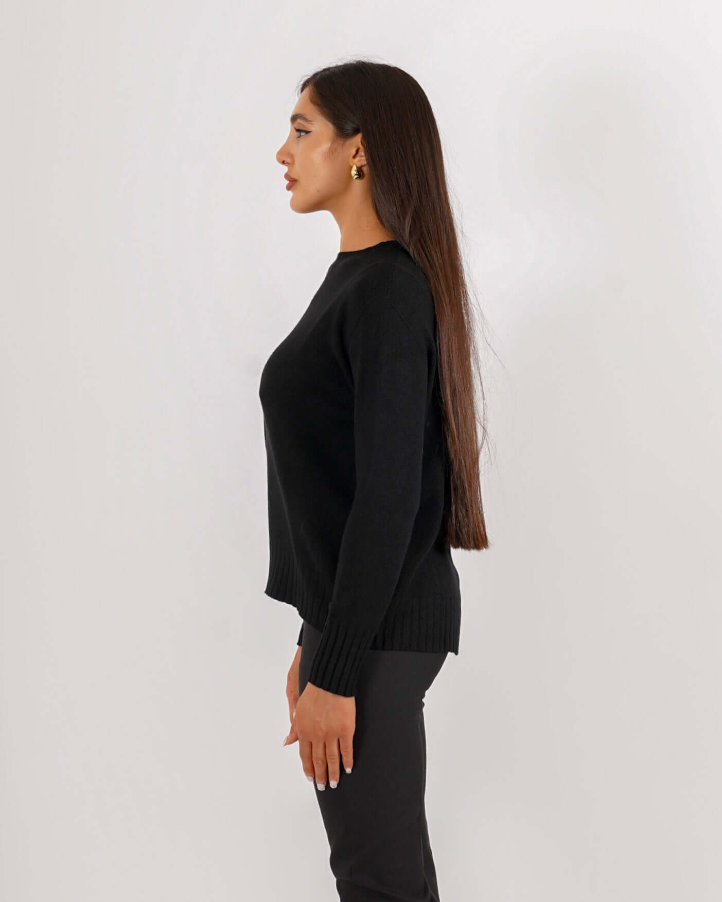 Maglia girocollo minimal con dettaglio sul retro – Biscia