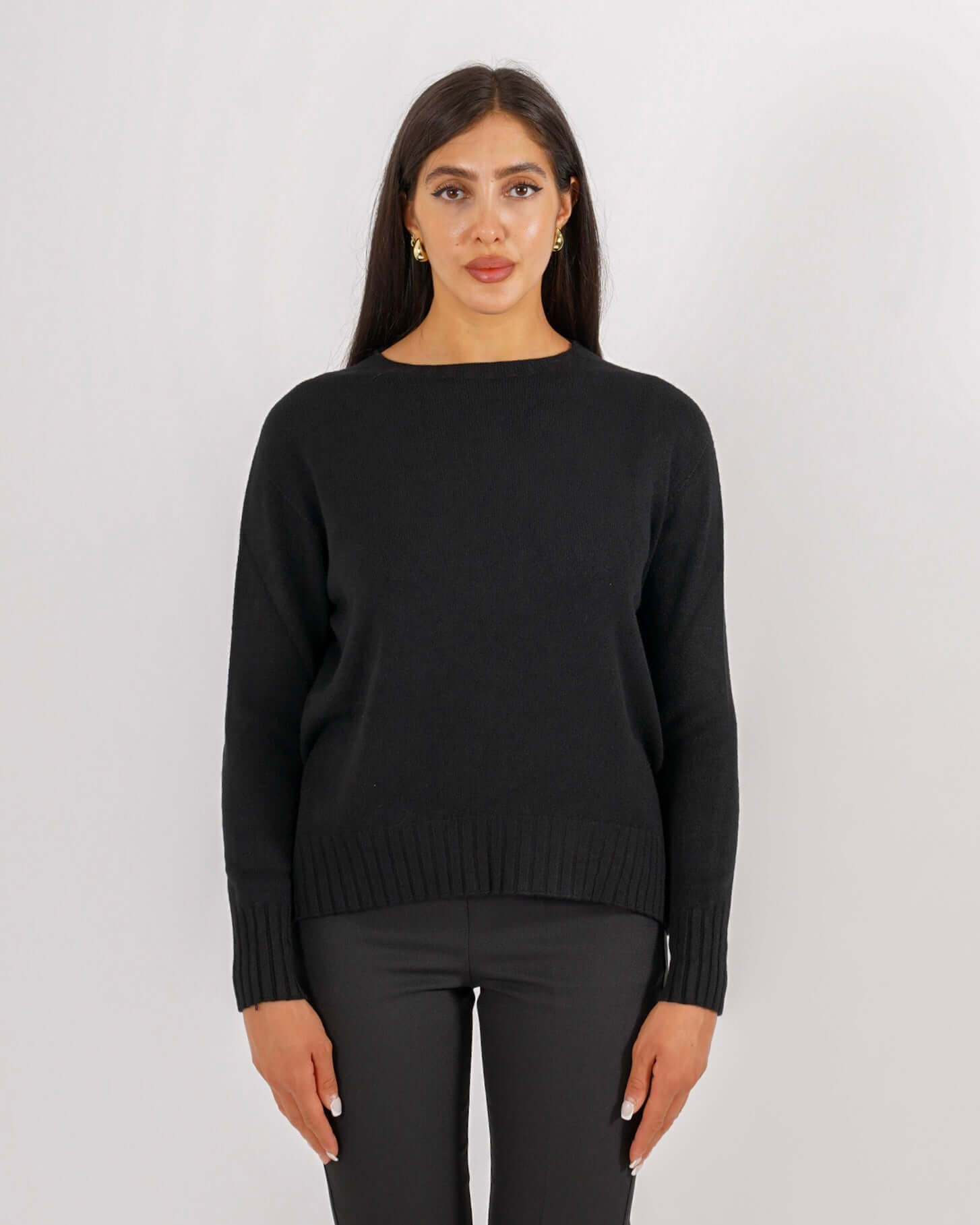 Maglia girocollo minimal con dettaglio sul retro – Biscia